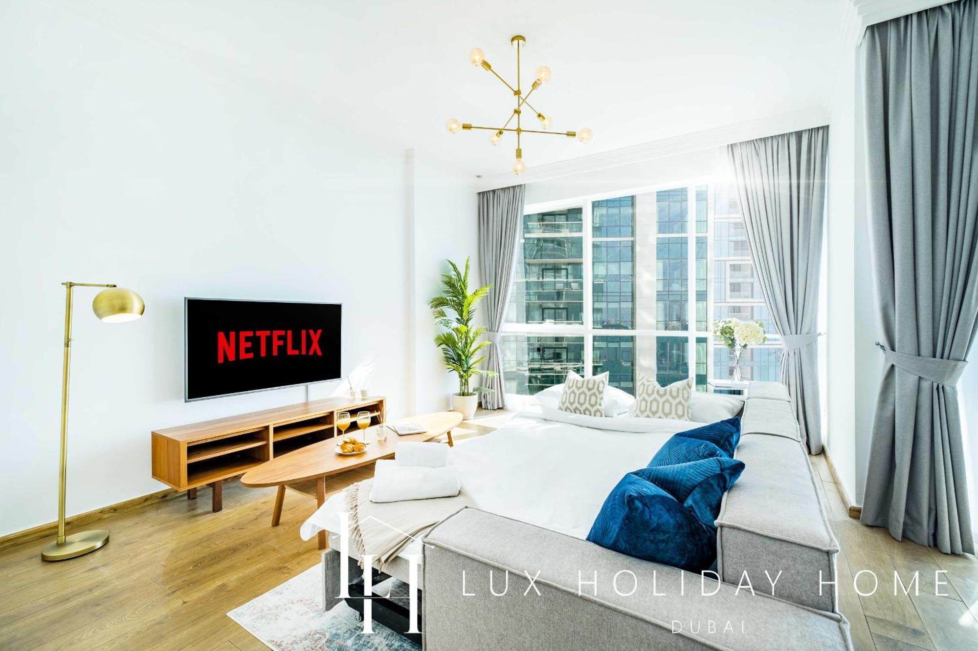 Lux The Jbr Sea View * Dubai