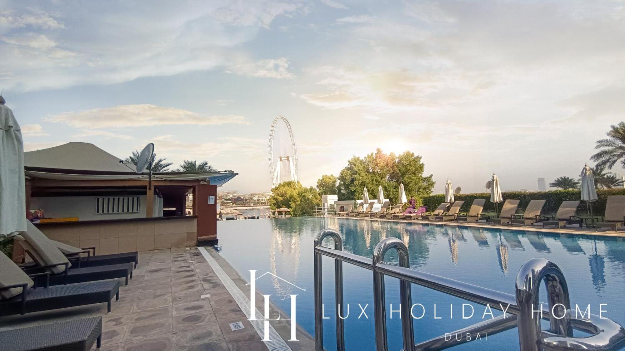 Lux The Jbr Sea View Apartment