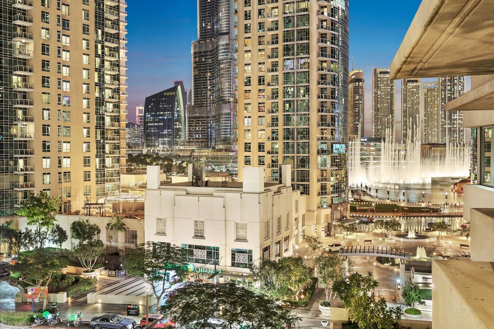 Apartment First Class 2br With Burj Khalifa & Fountain View Dubai