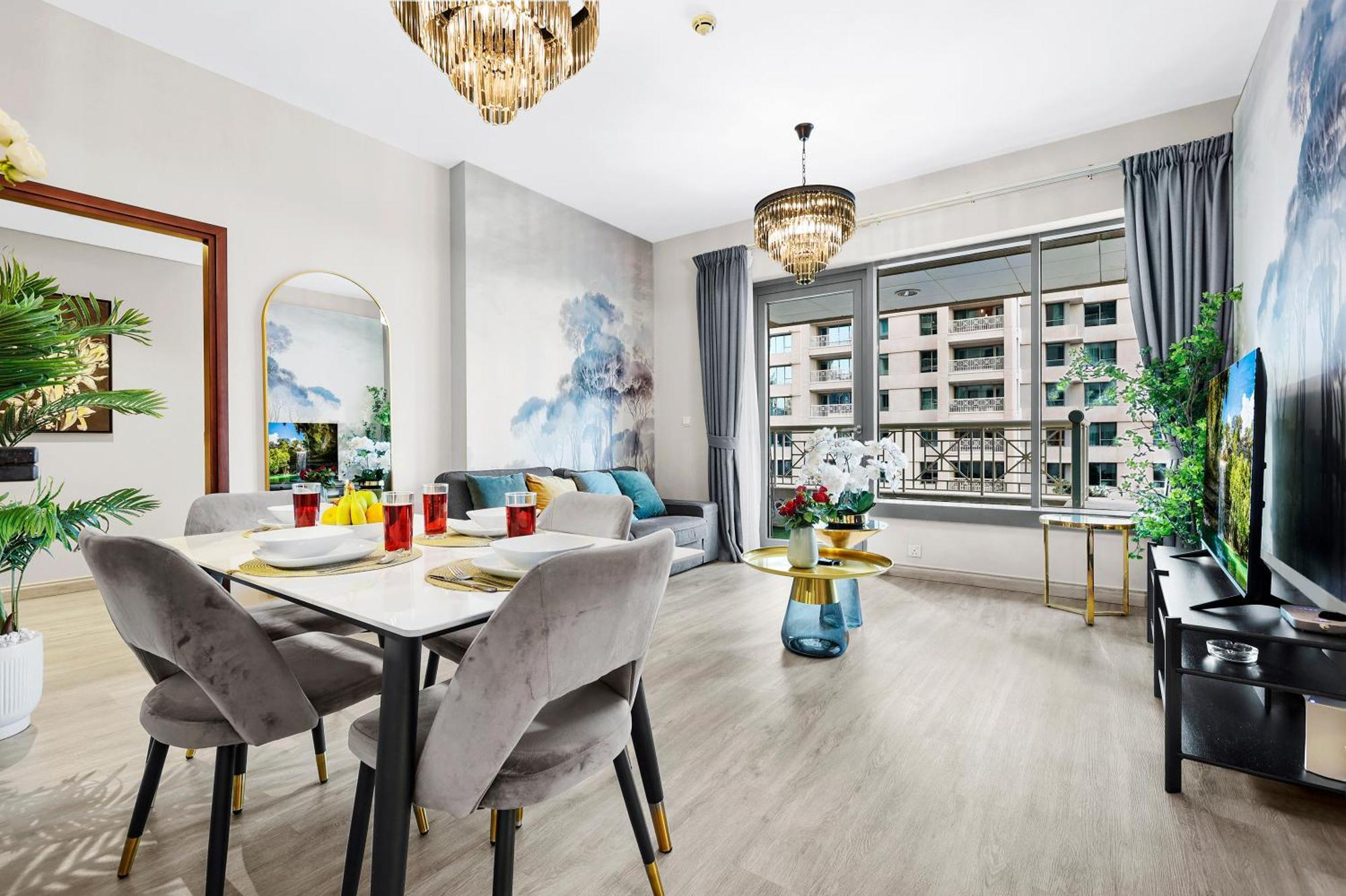 First Class 2br With Burj Khalifa & Fountain View Apartment