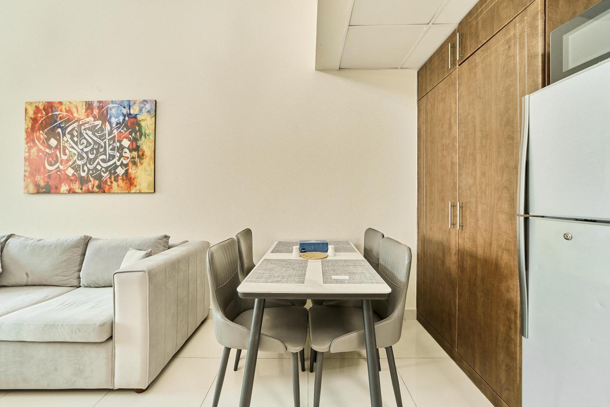 Modern Retreat In Sports