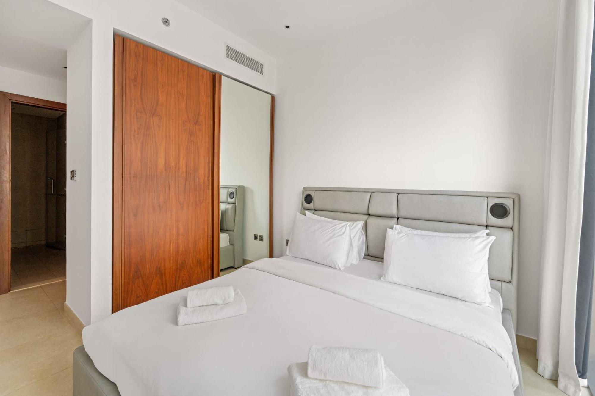 Vayk - Gorgeous 1-bedroom In The Center Of Marina Dubai