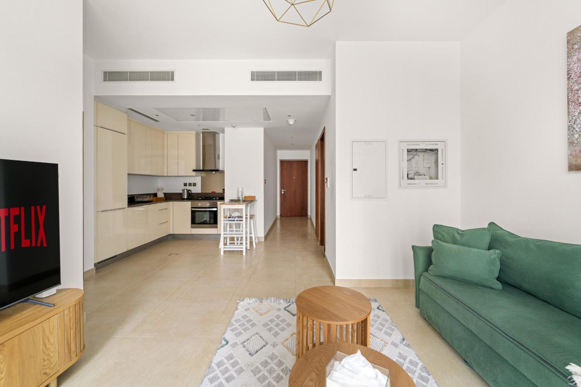 Vayk - Gorgeous 1-bedroom In The Center Of Marina