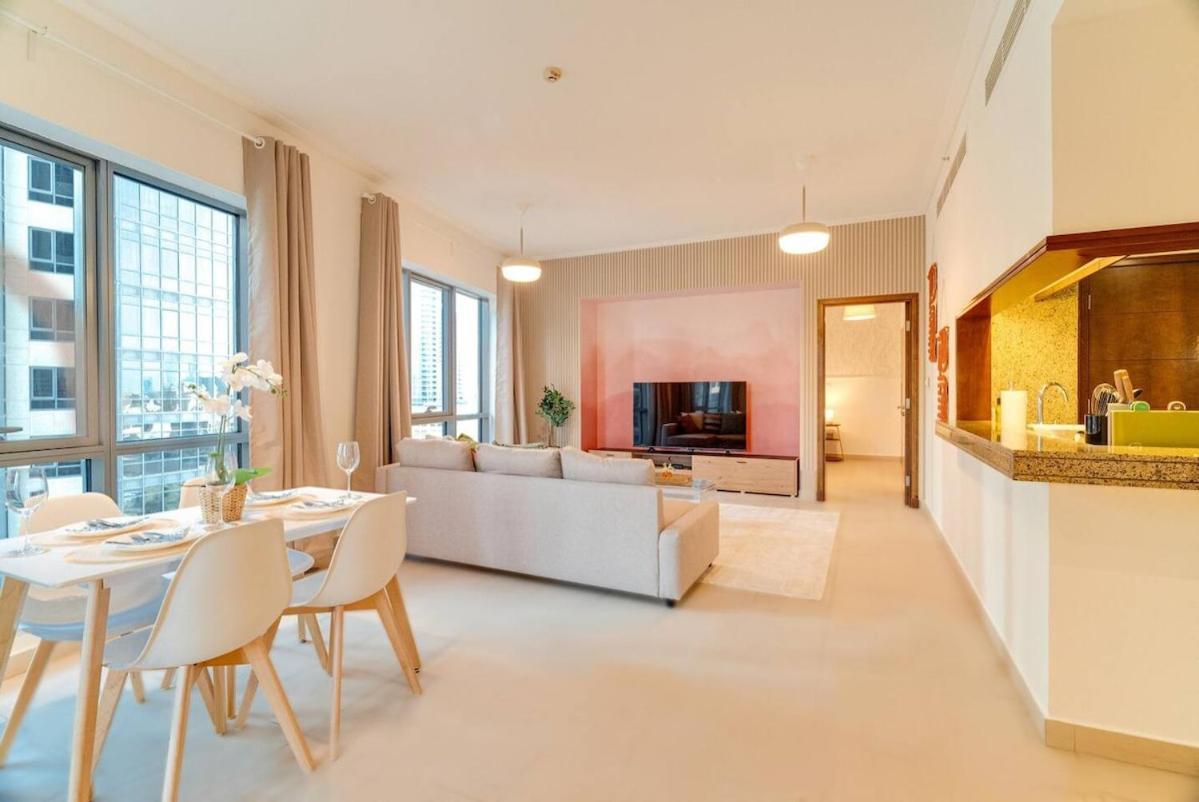 Luxury Living Brand New 1 Bed Downtown Southridge Apartment Dubai