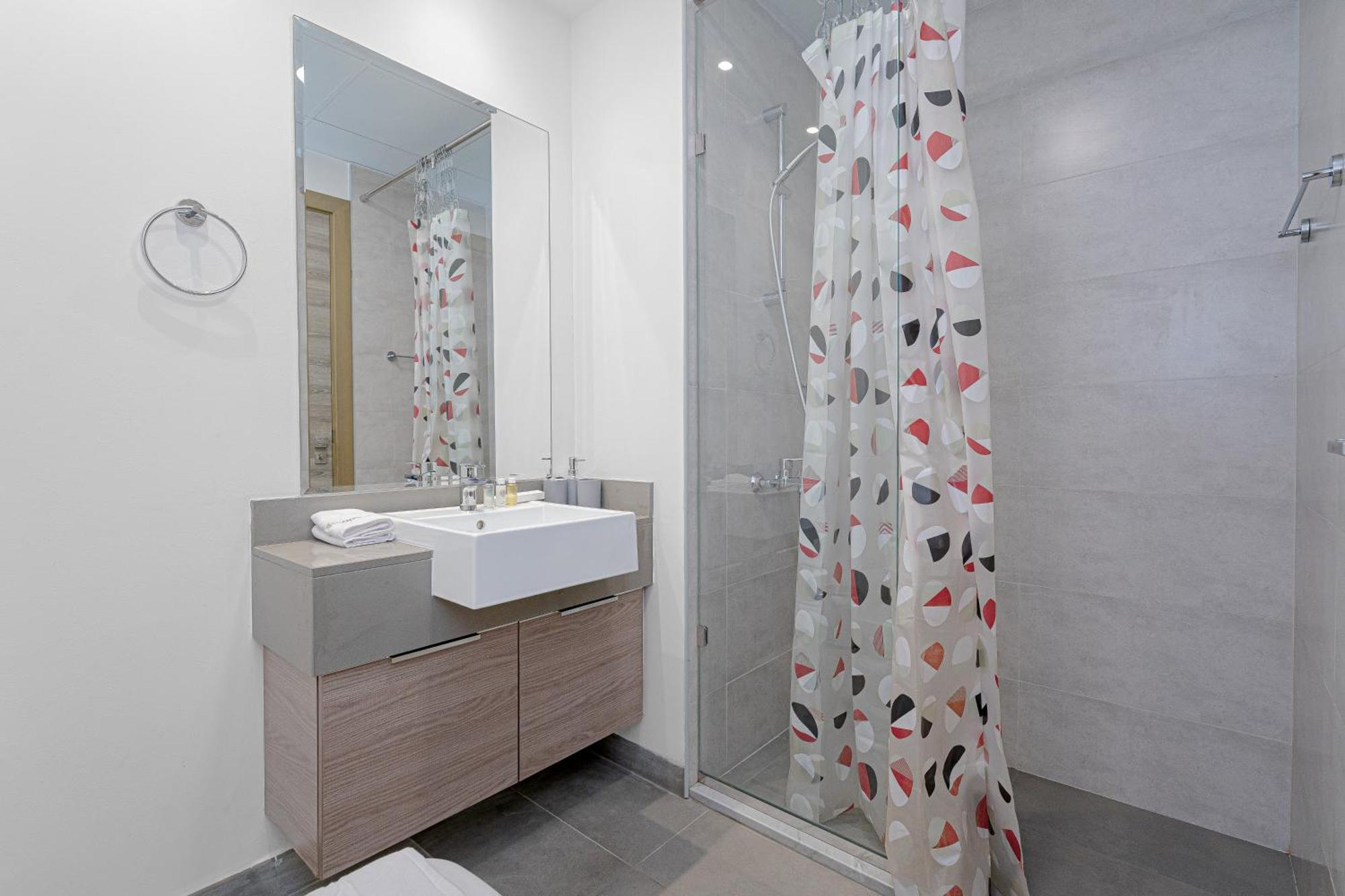 Apartment Escape24 Modern Bloom Tower Jumeirah Village Circle Jvc *