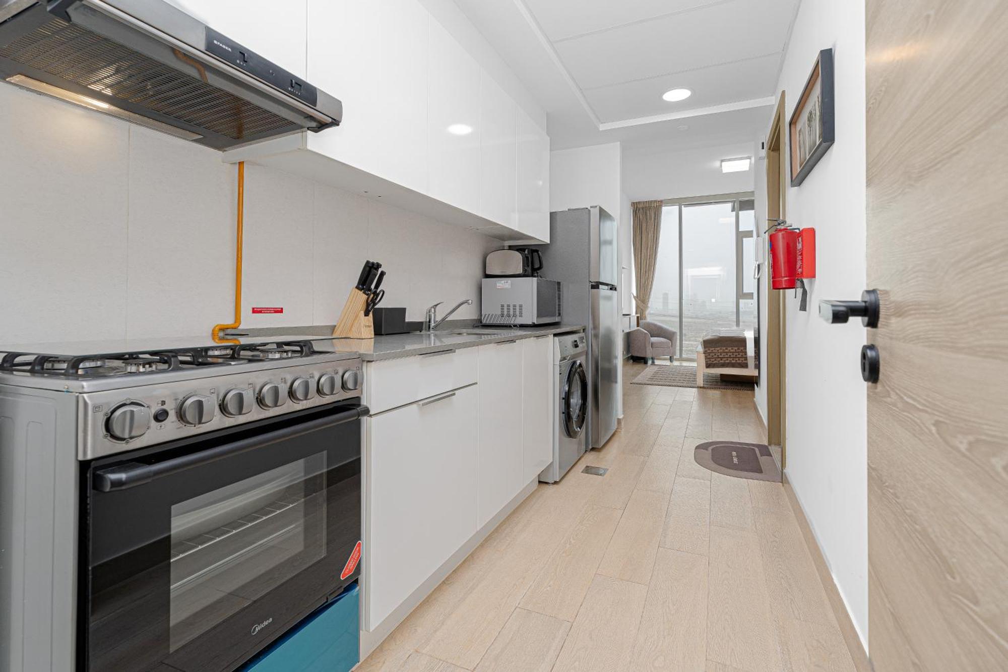 Apartment Escape24 Modern Bloom Tower Jumeirah Village Circle Jvc Dubai