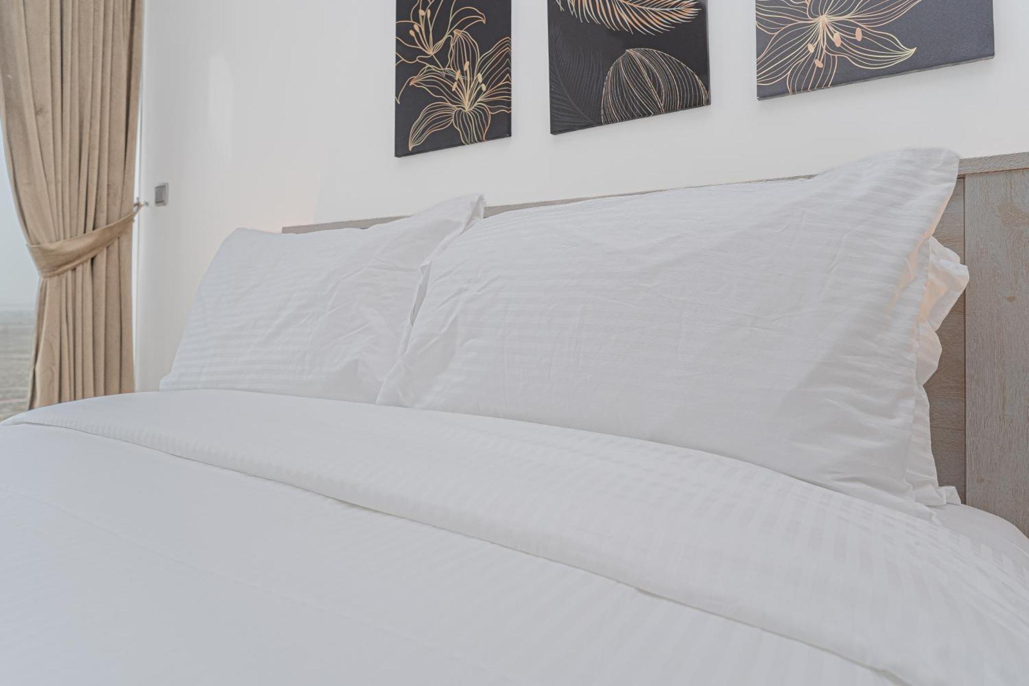 Escape24 Modern Bloom Tower Jumeirah Village Circle Jvc Apartment *