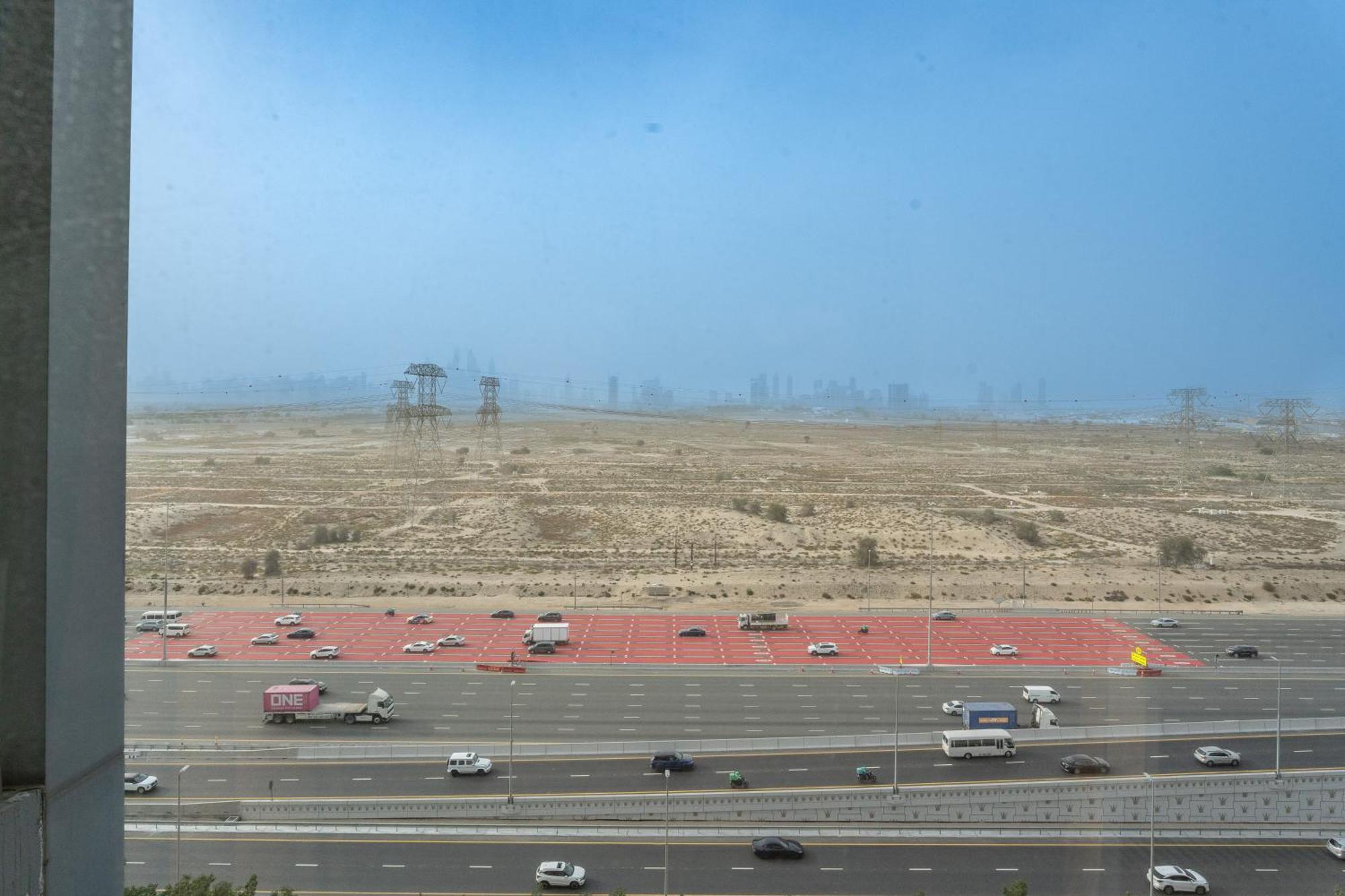 Escape24 Modern Bloom Tower Jumeirah Village Circle Jvc * Dubai