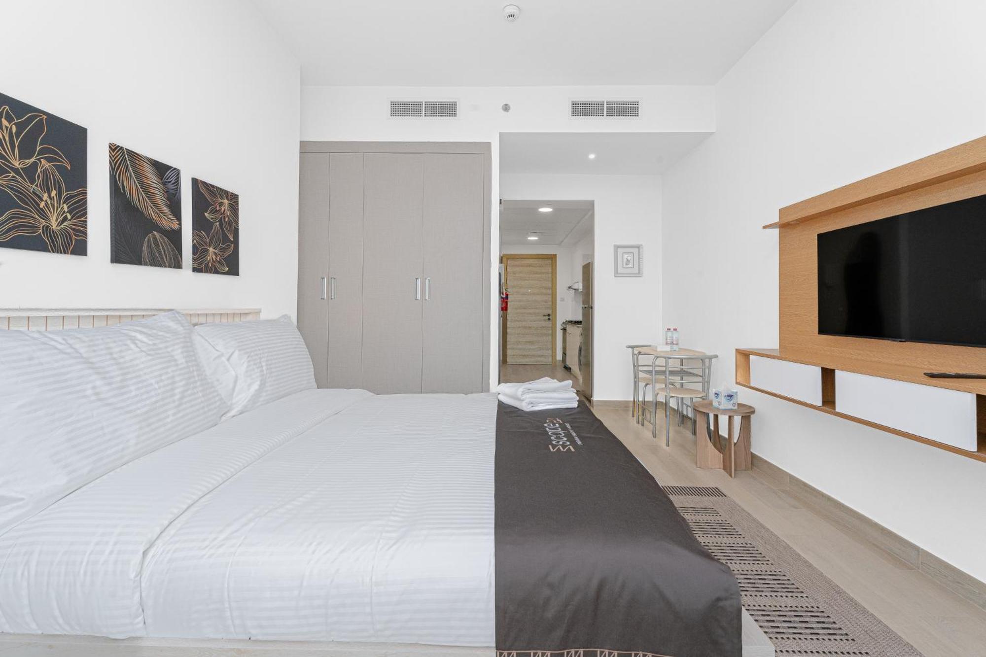 Escape24 Modern Bloom Tower Jumeirah Village Circle Jvc * Dubai