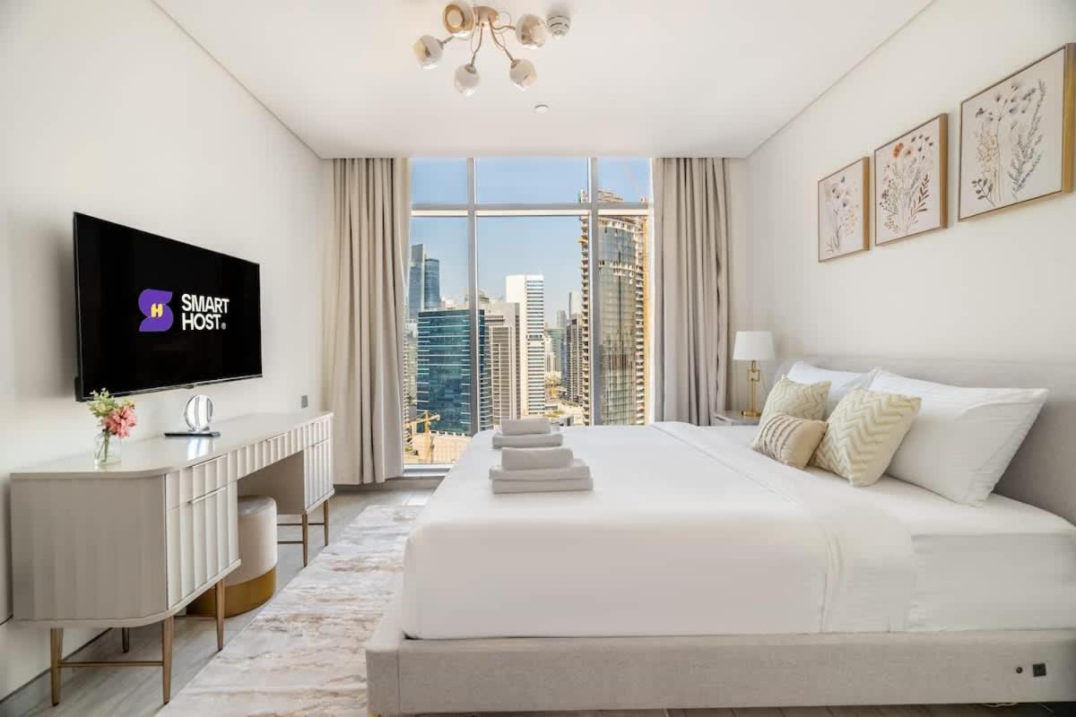 Apartment Luxury 4br Mtlvl Flat W Al-jadaf Canal Riverfront