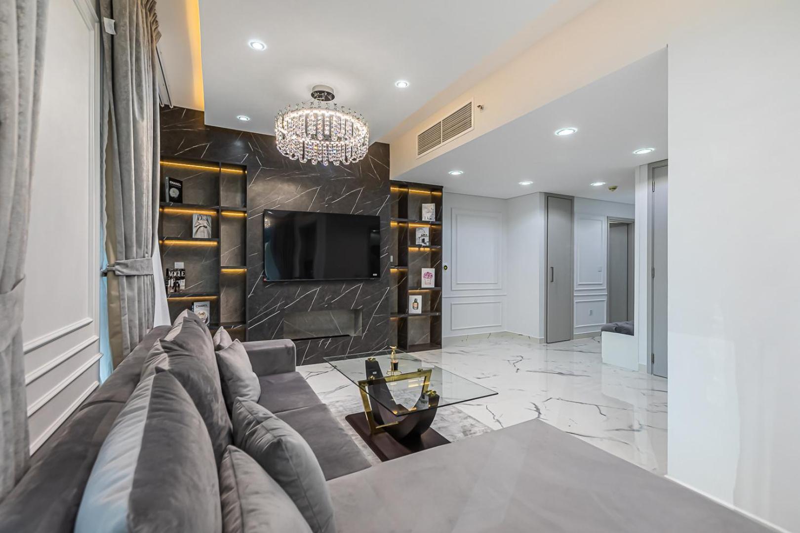 Apartment 29 Blvd Tower 1, Renovated 2bdr In Downtown