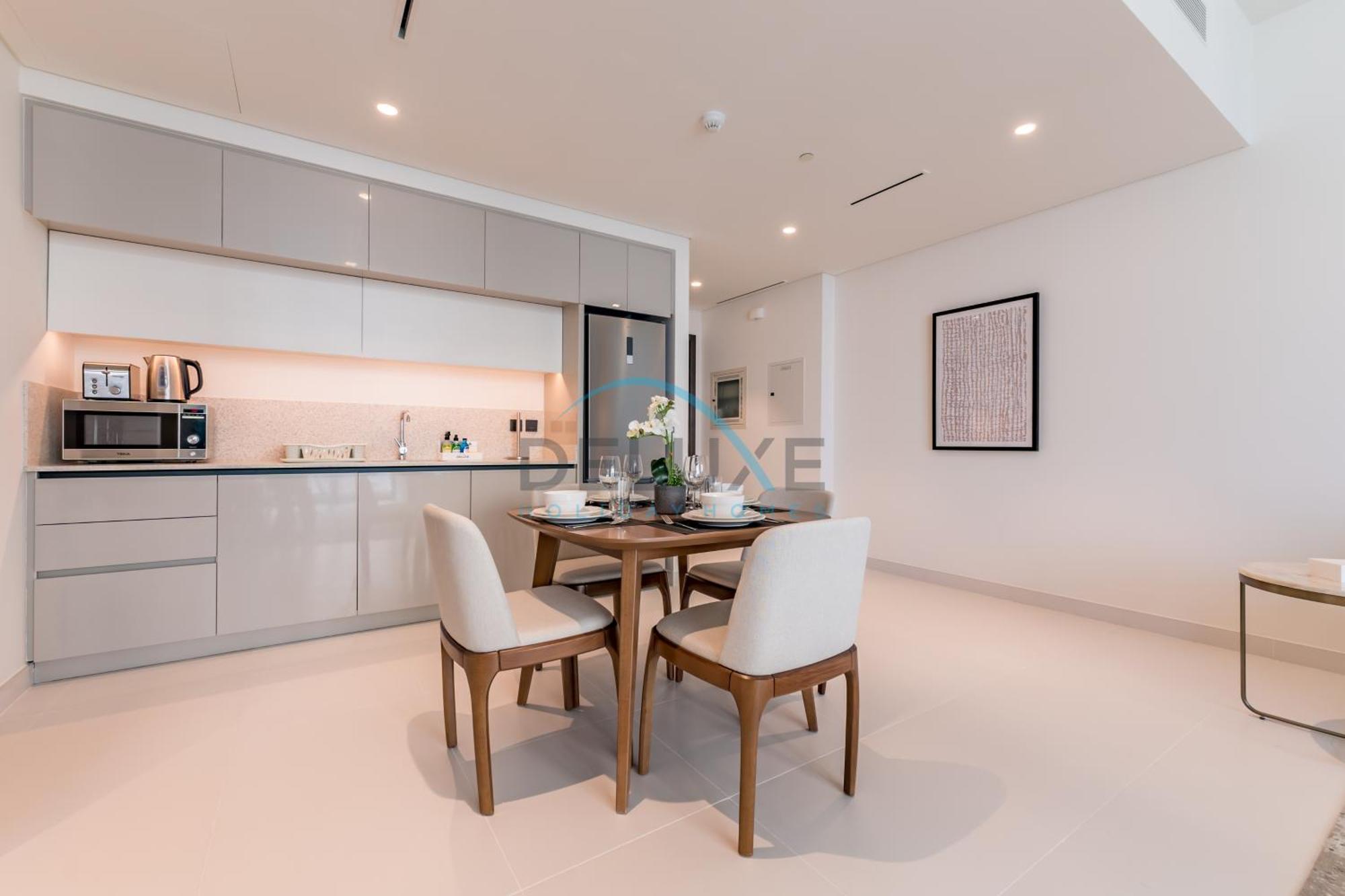 Apartment Harbour & Sea Views 1 Bedroom Near Key Landmarks, Marina Vista T1, Emaar Beachfront By Deluxe Homes *