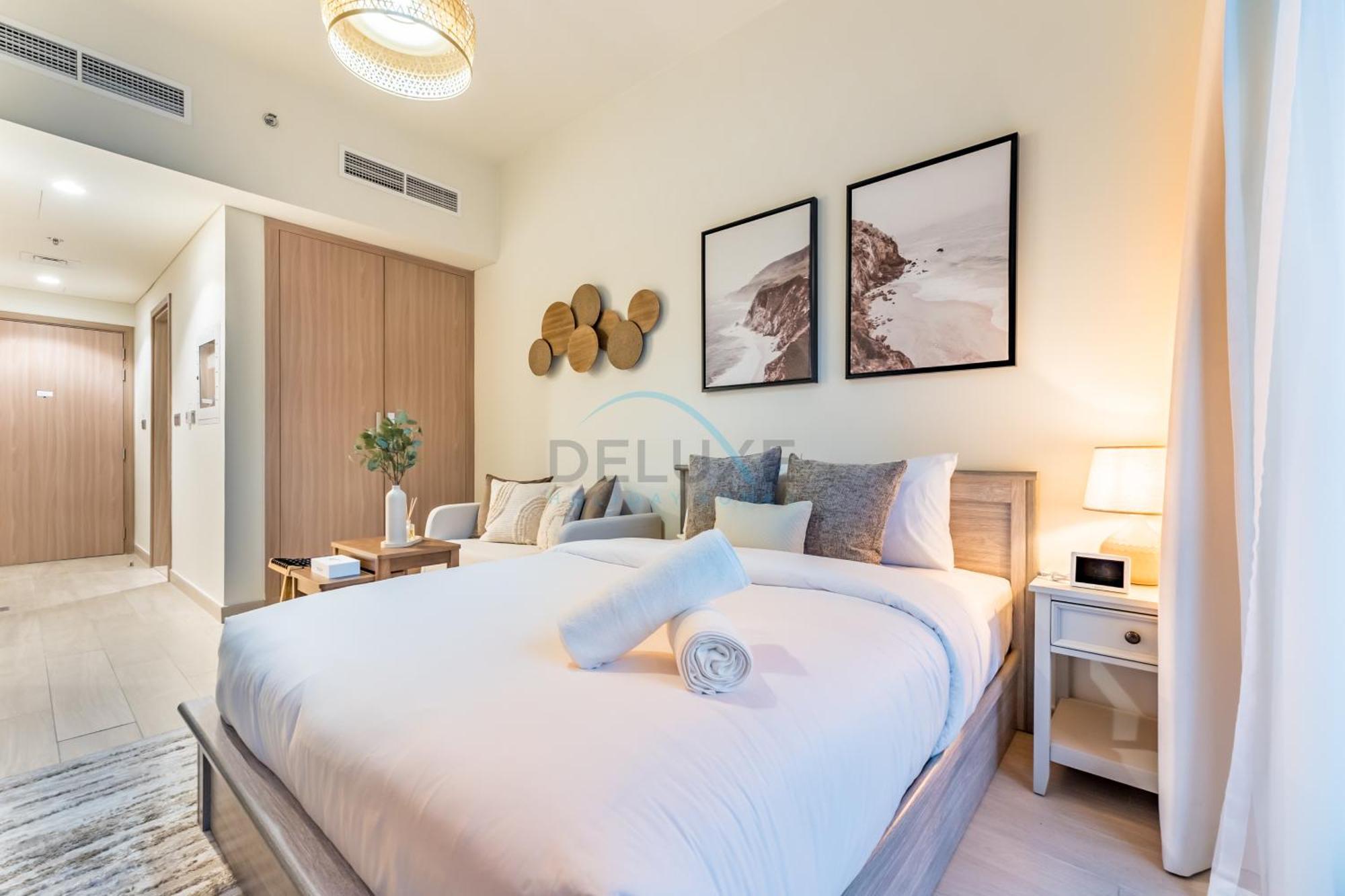 View Minutes Drive To Burj Khalifa, Azizi Riviera 43, Al Merkadh By Deluxe Homes Daire Dubai