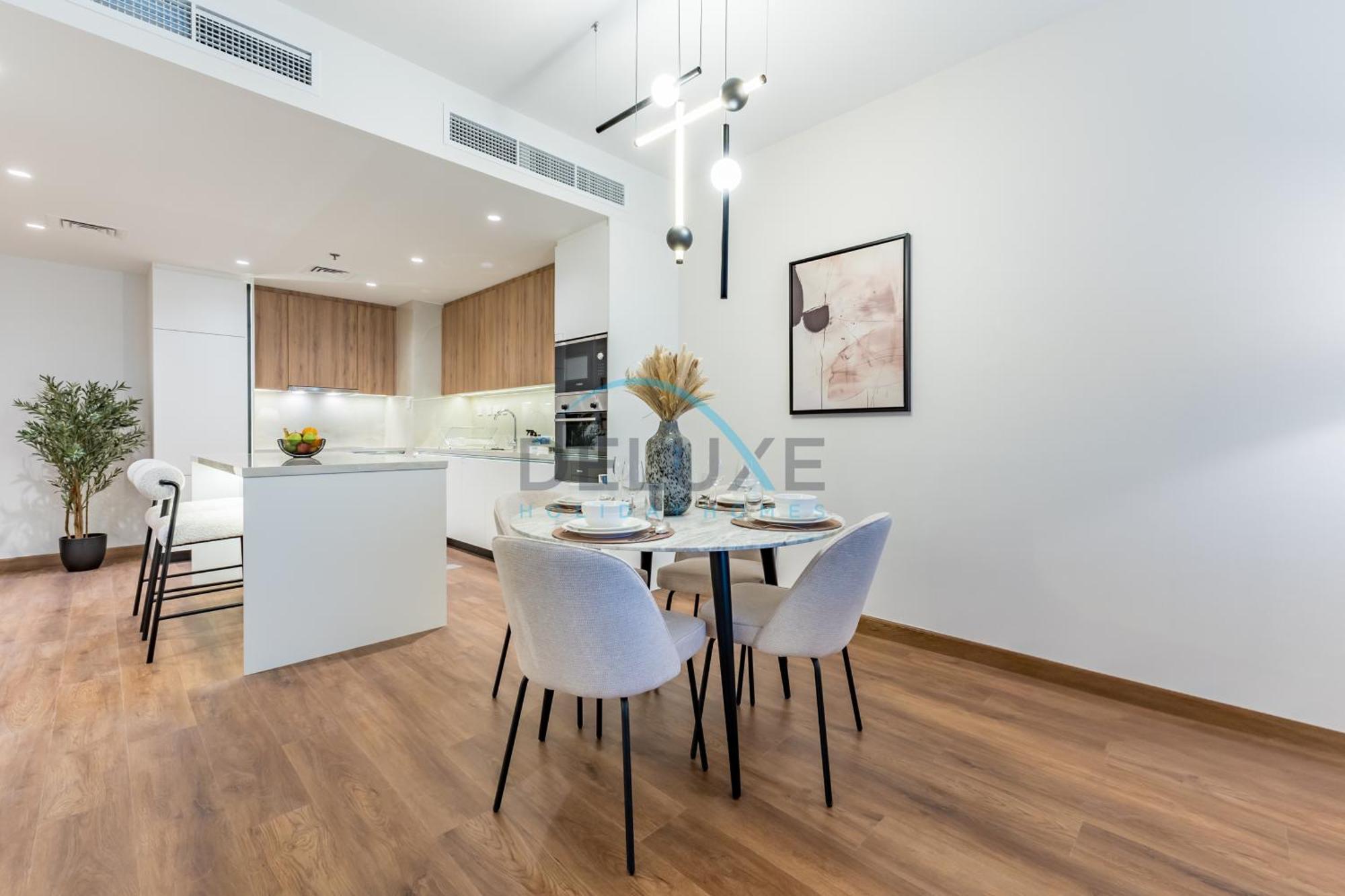 Revamped 1br Unit With Partial Sea & Palm Jumeirah Views Close To , Elite Residence, Marina By Deluxe Homes * Dubai