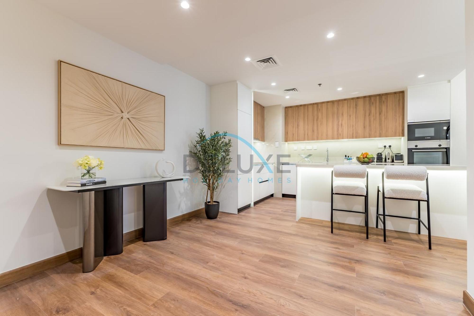 Apartment Revamped 1br Unit With Partial Sea & Palm Jumeirah Views Close To , Elite Residence, Marina By Deluxe Homes Dubai