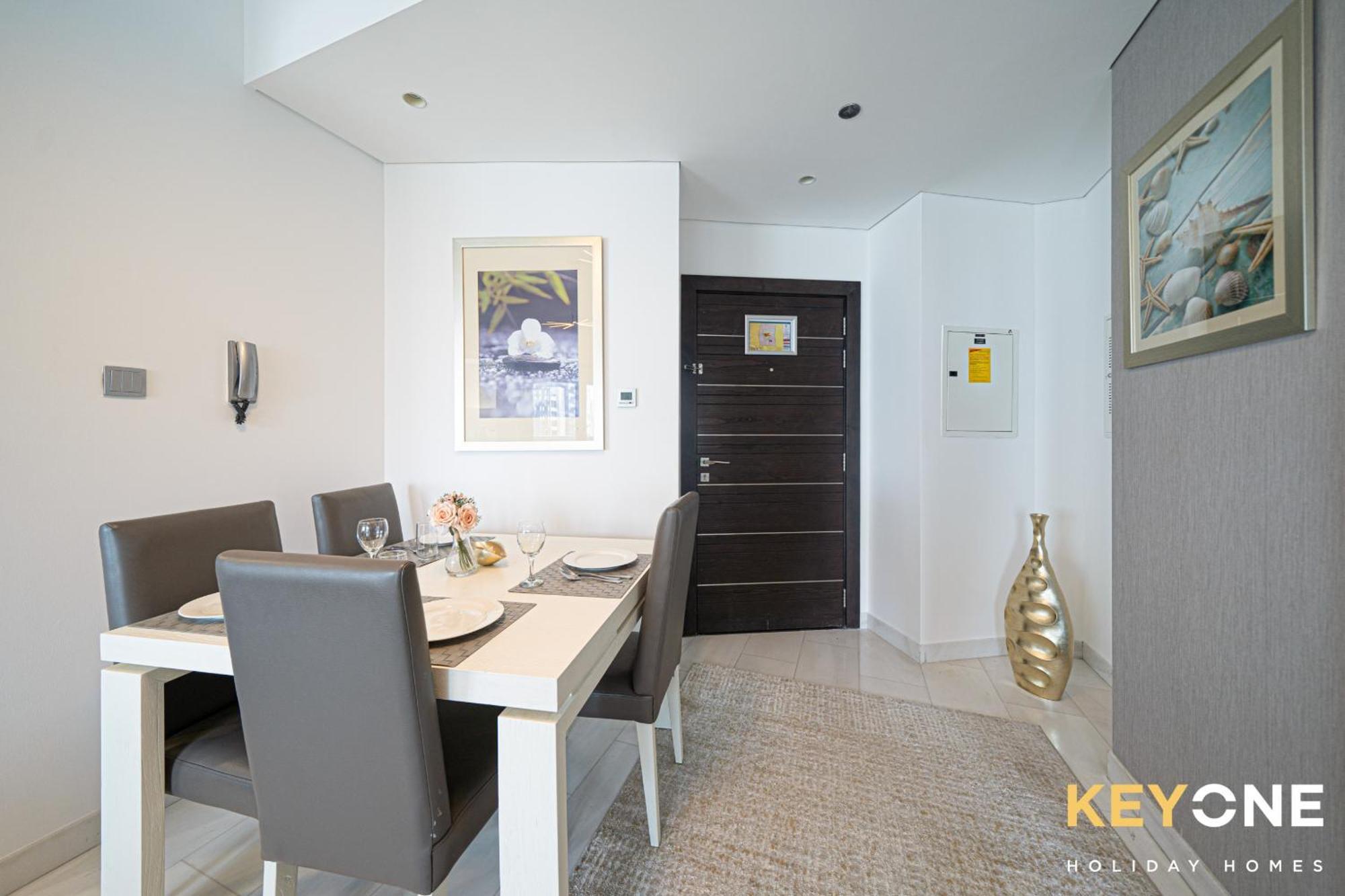 Daire Lavish One Bedroom With Amazing Sun Deck & Pool
