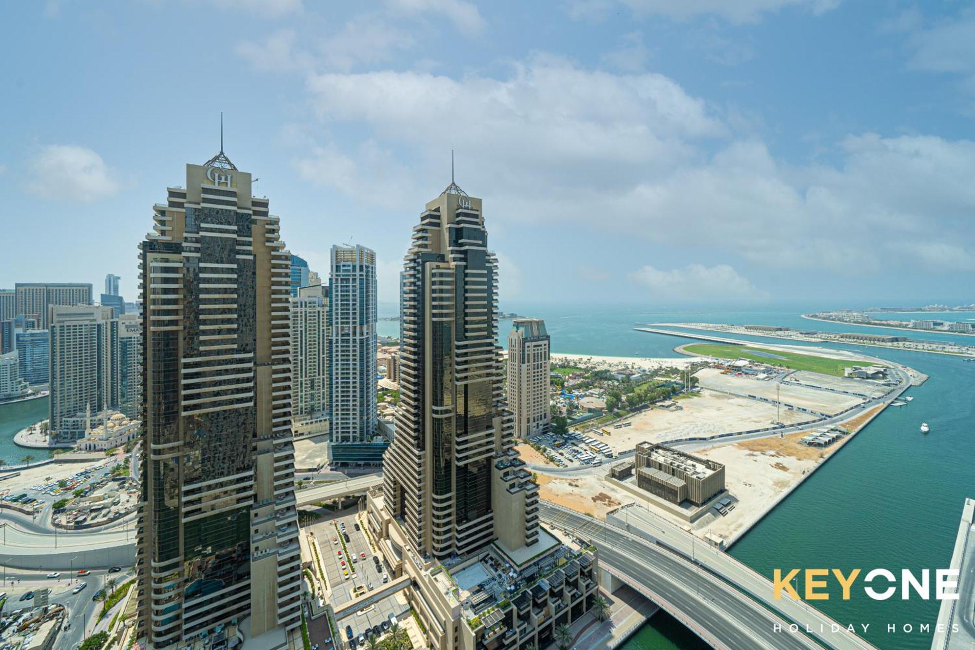 Lavish One Bedroom With Amazing Sun Deck & Pool Daire