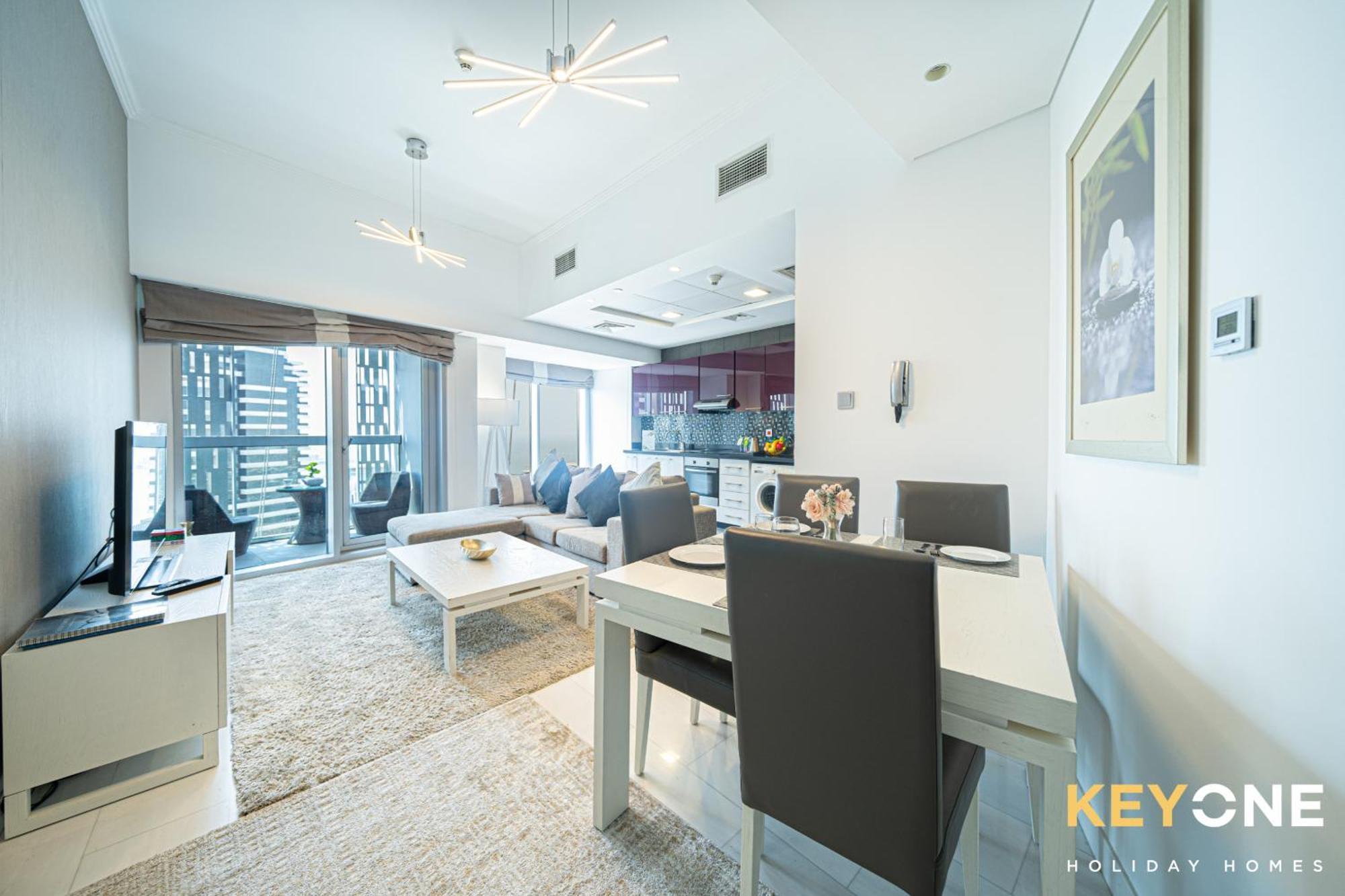 Lavish One Bedroom With Amazing Sun Deck & Pool Daire Dubai