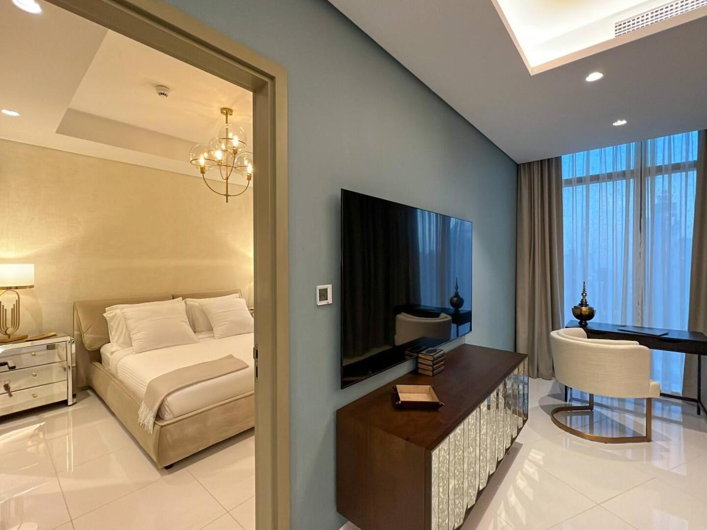 Keyrock Living - Burj Khalifa View Retreat With Pool Apartamento *