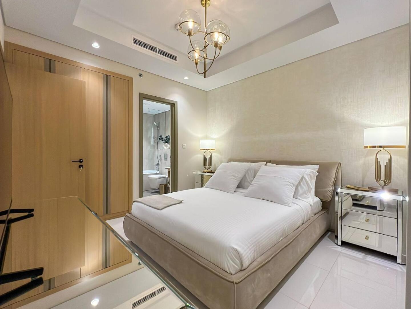 Apartamento Keyrock Living - Burj Khalifa View Retreat With Pool *