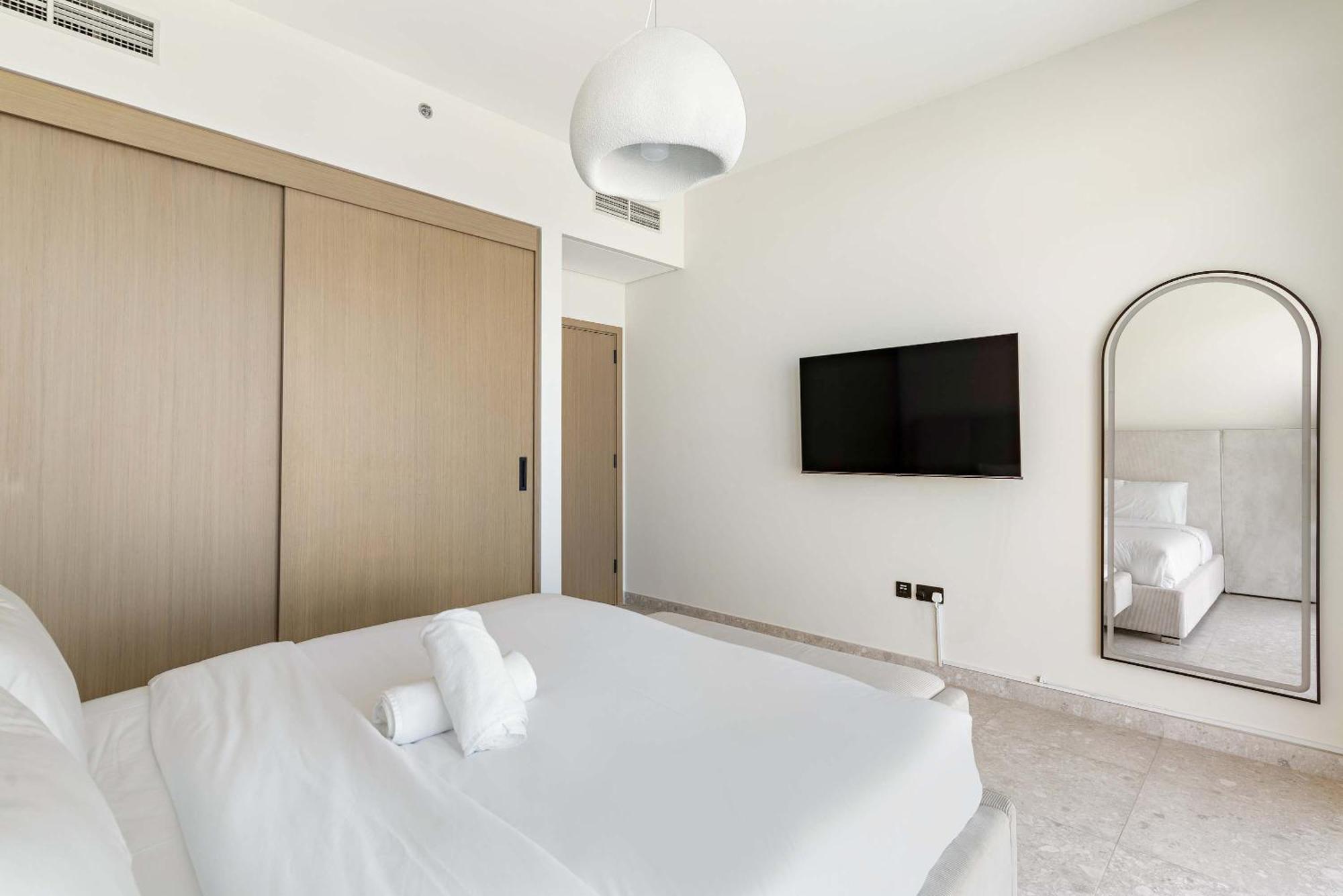 Apartamento Elegant One-bedroom In Hills For 4 Persons *