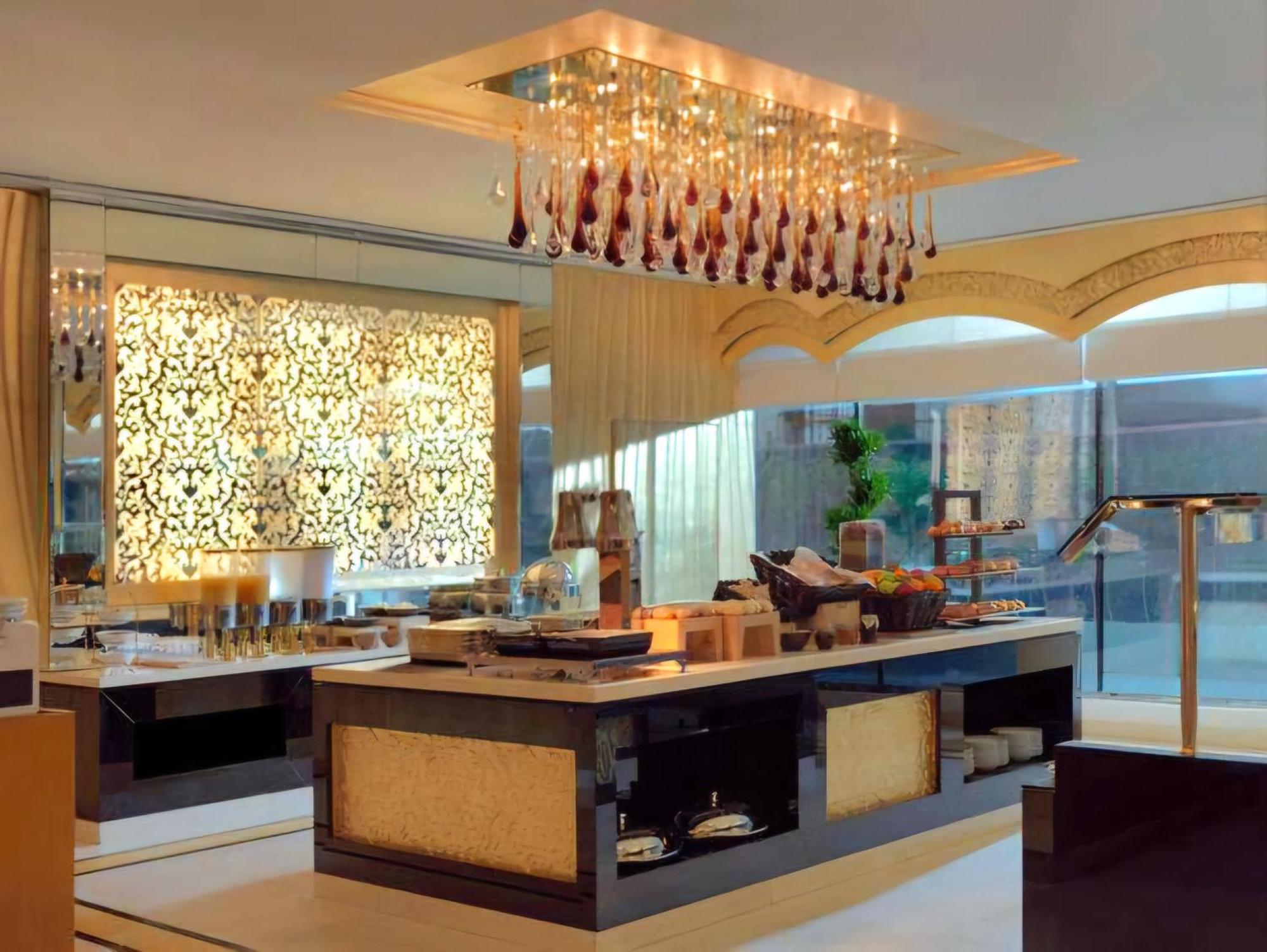 Sky Luxe Retreat- Luxury W-burj Khalifa View Apartment *