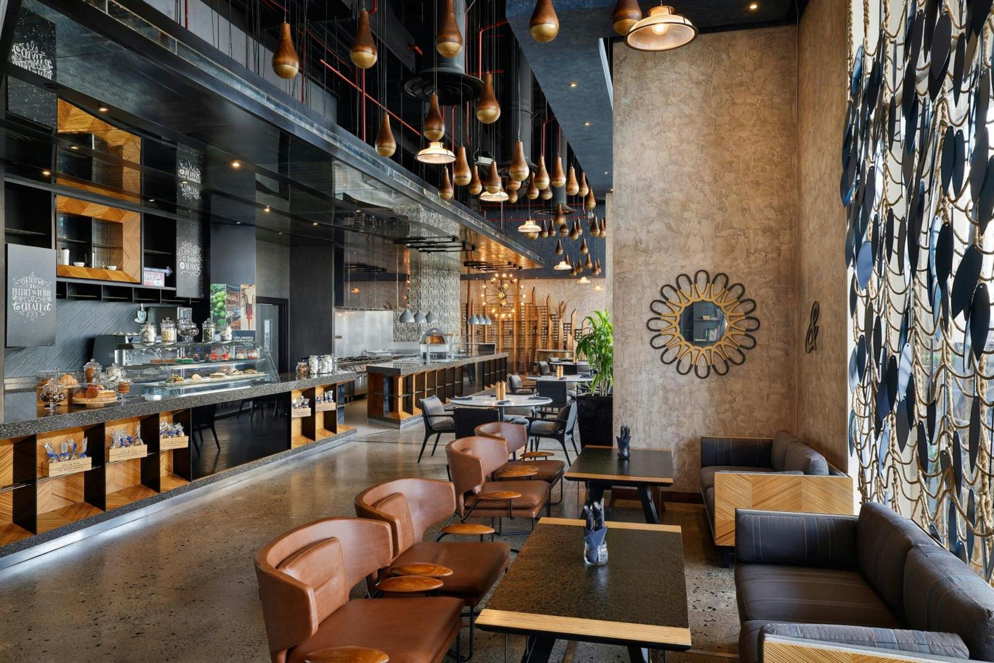 Marriott Executive Creek Hotel 4*