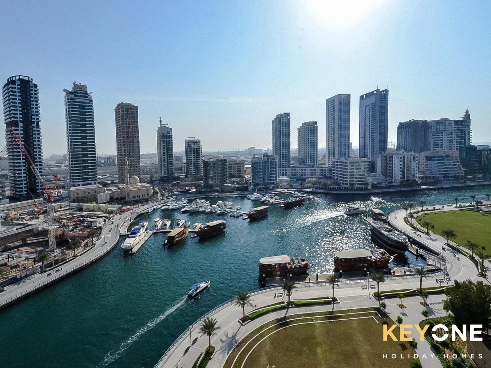 Sophisticated One Bedroom With Full Marina View Apartment Dubai