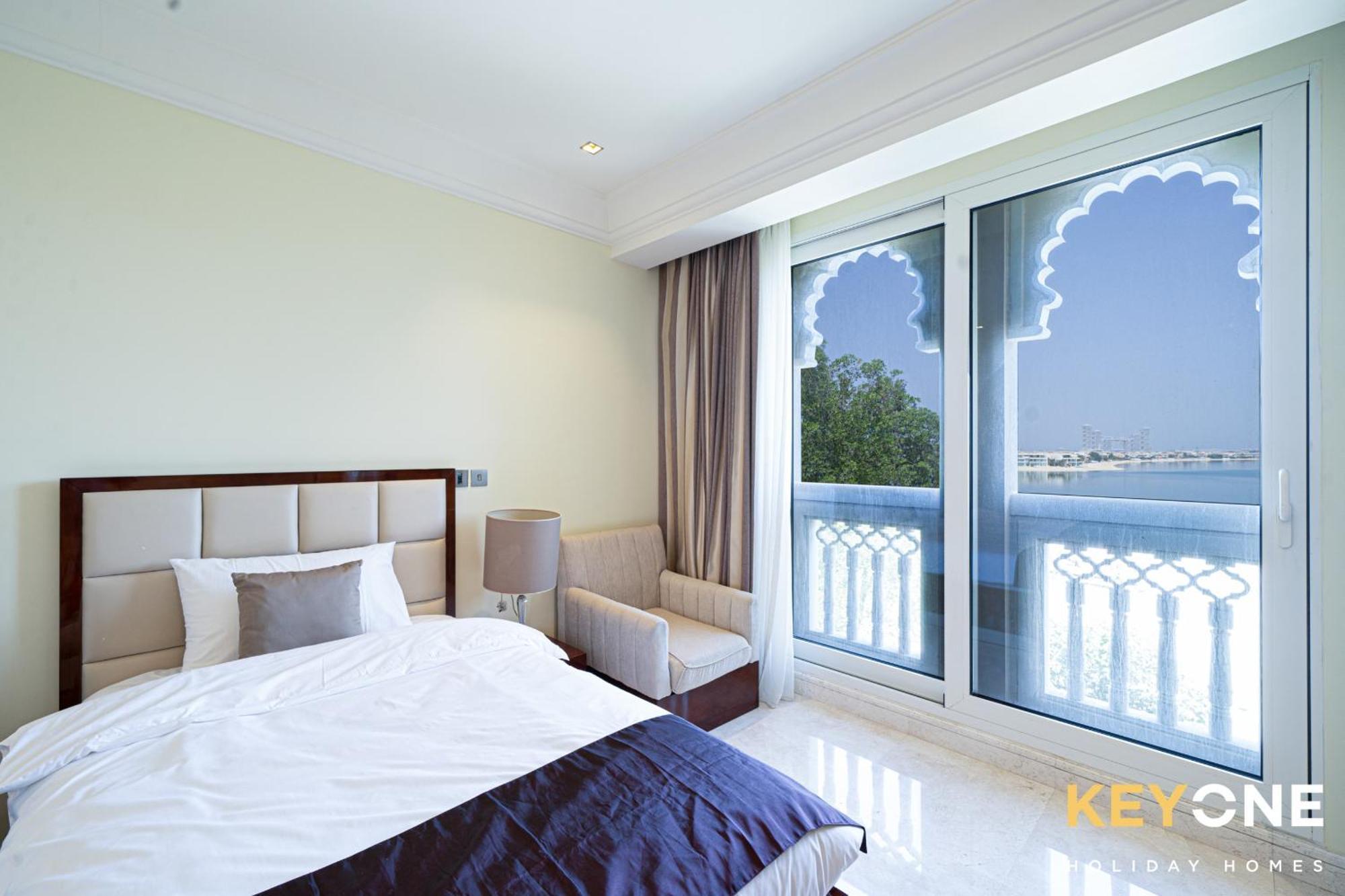 KeyOne - 2BR in Grandeur Residences *