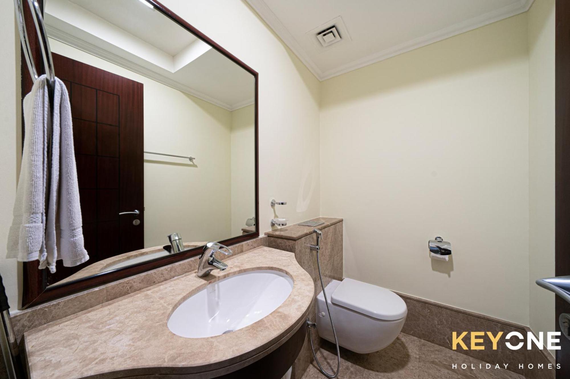 KeyOne - 2BR in Grandeur Residences
