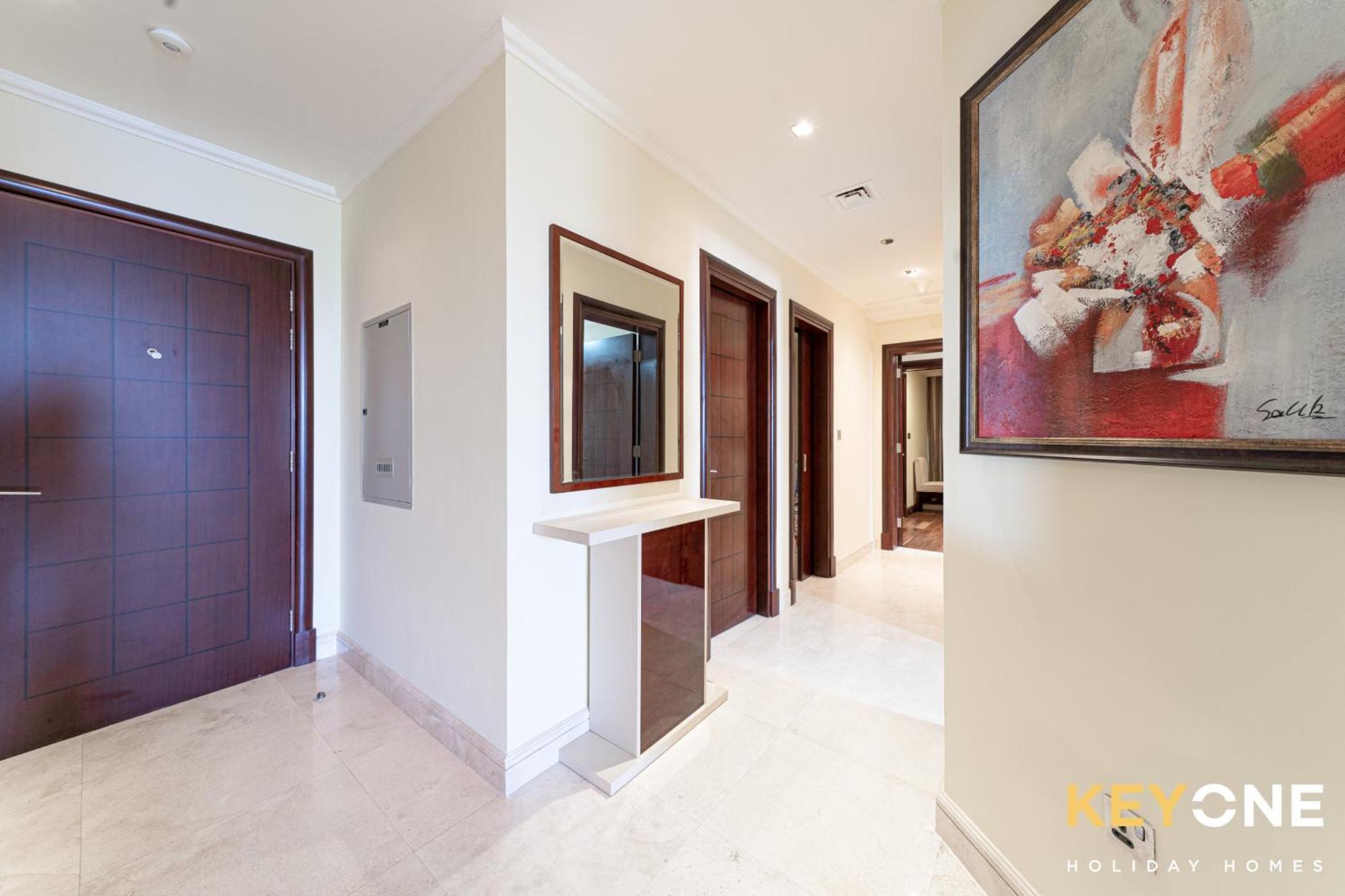 Apartment KeyOne - 2BR in Grandeur Residences Dubai