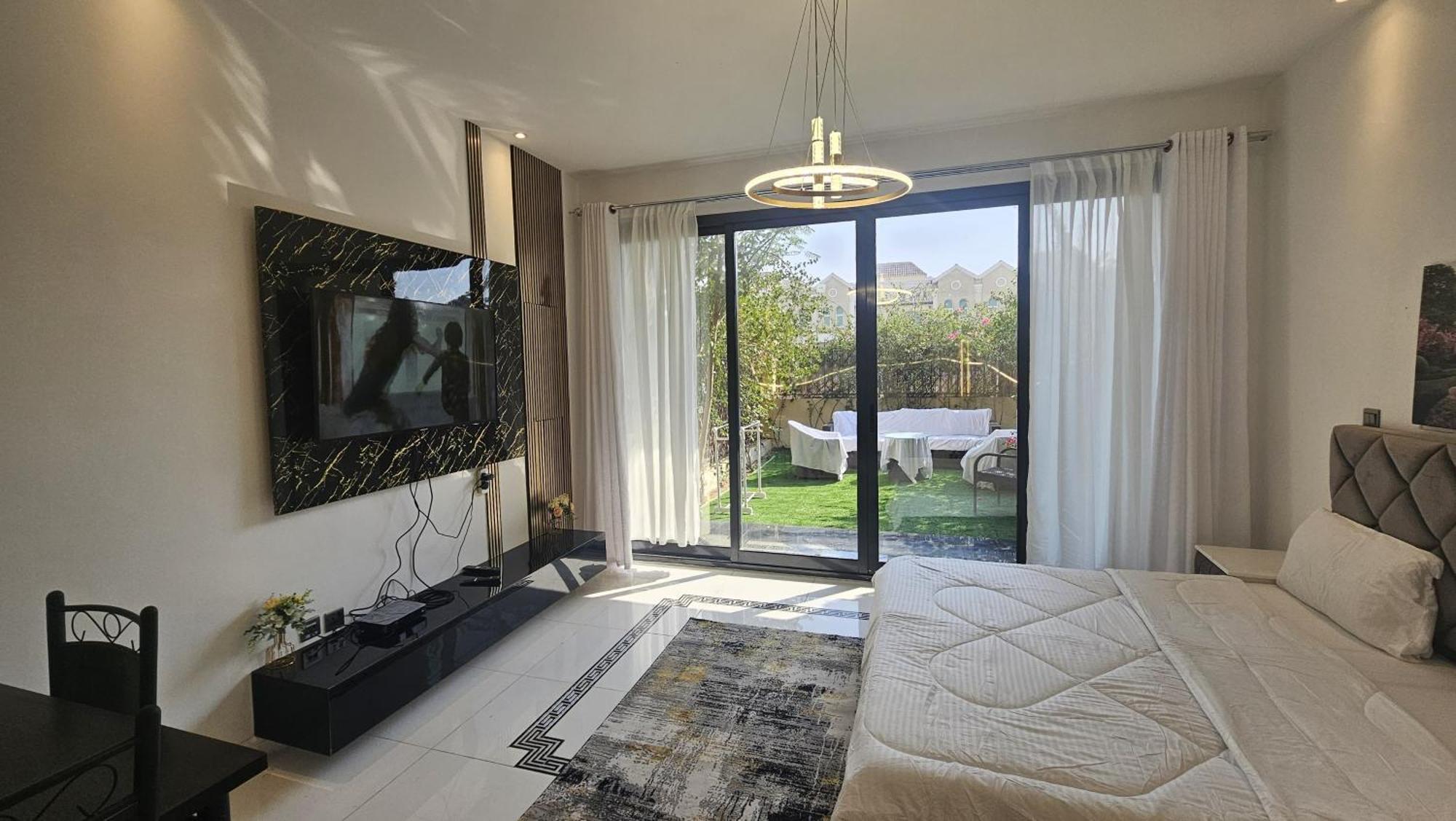 Spacious 3br Townhouse * Dubai