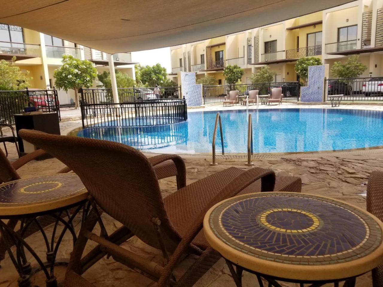 Spacious 3br Townhouse Villa