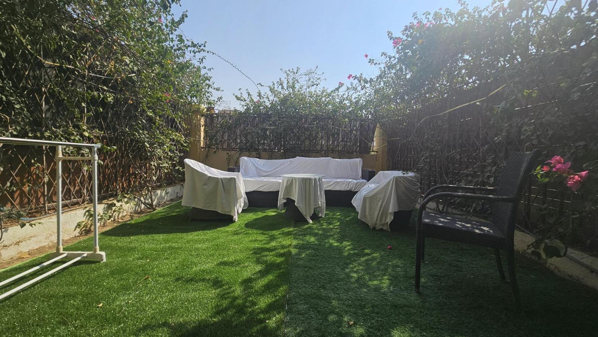 Villa Spacious 3br Townhouse Dubai