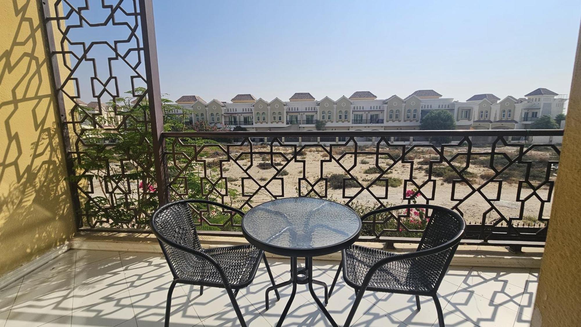 Spacious 3br Townhouse * Dubai