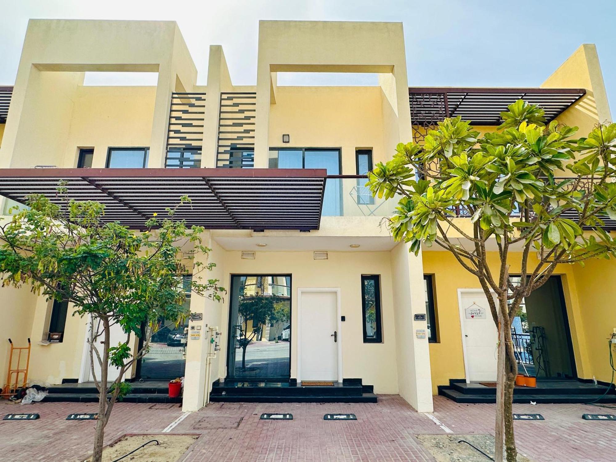Spacious 3br Townhouse