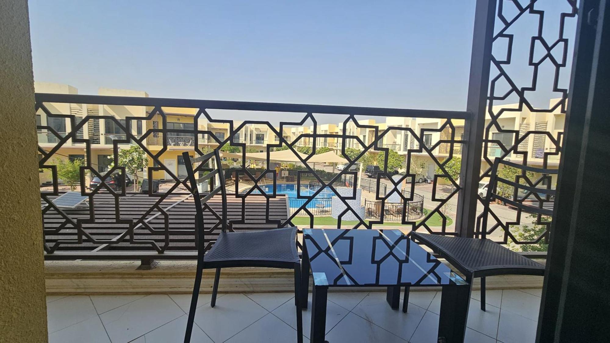 Villa Spacious 3br Townhouse