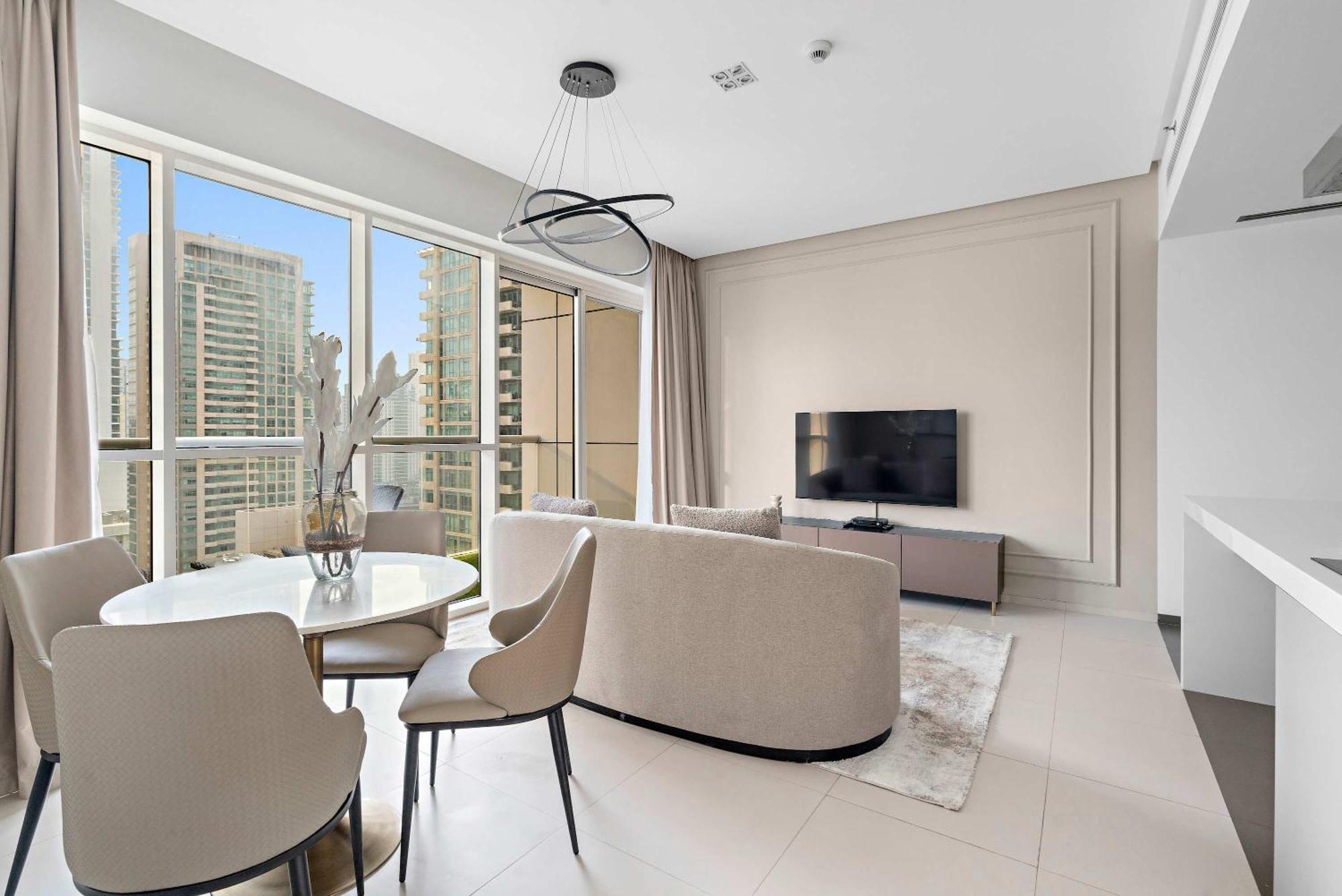 Silkhaus Chic 1bdr In West Avenue With Pool & Gym Access Dubai