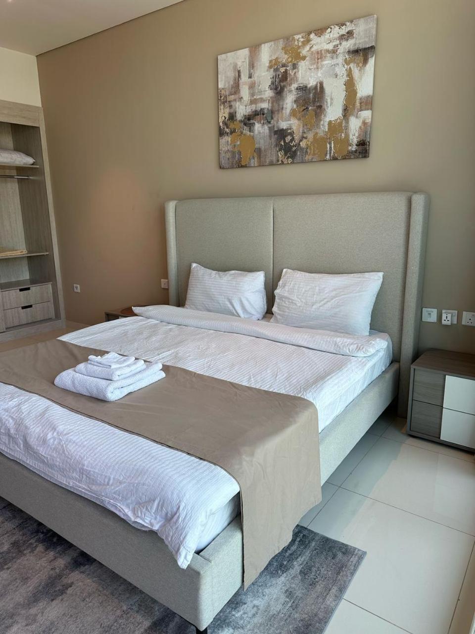 Seven Palm West Daire Dubai