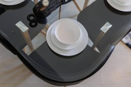 Contemporary 2 Bedroom Apartamento Dubai