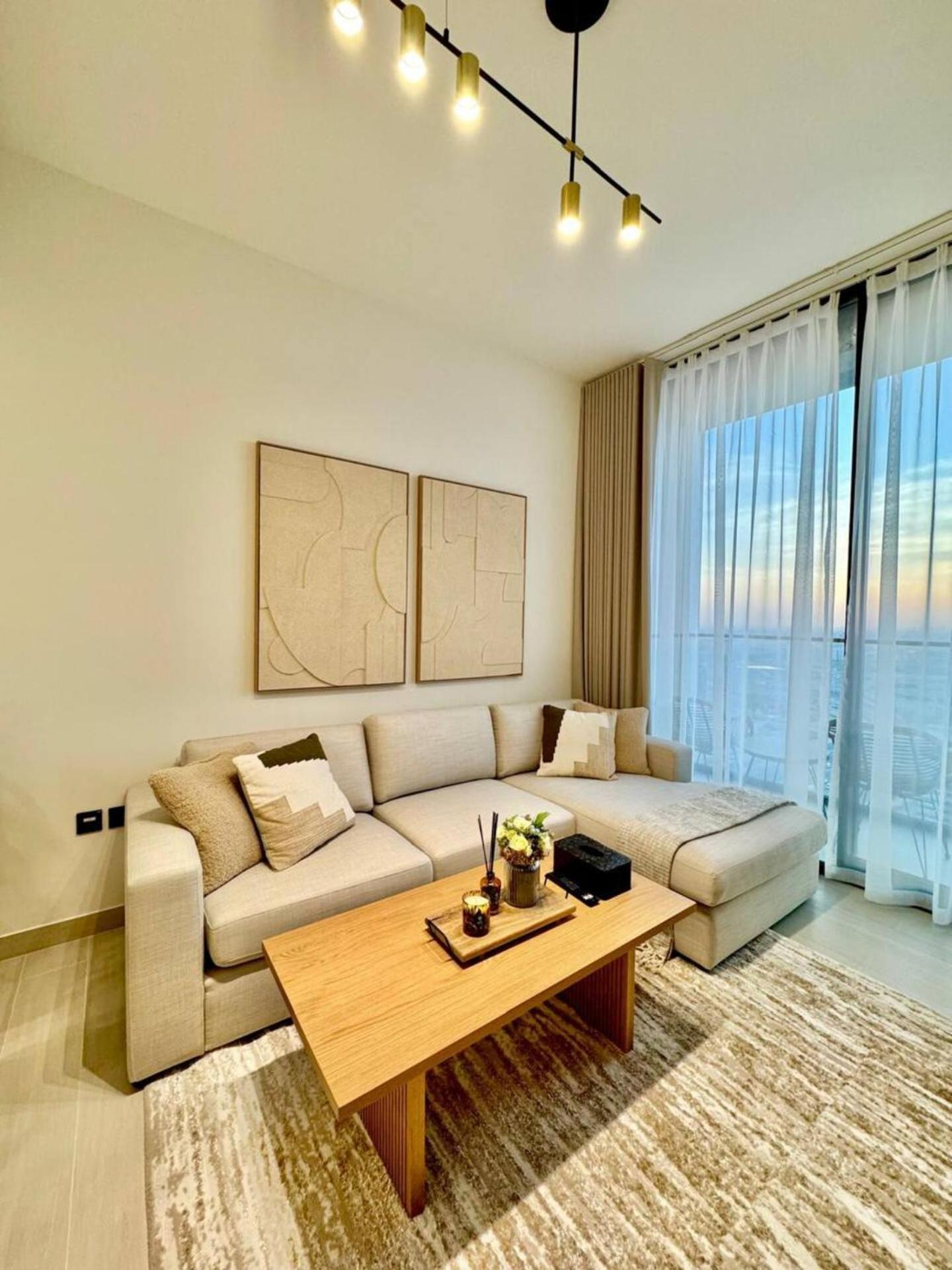 Apartment Relaxing 1br In Jvc With Big Balcony *