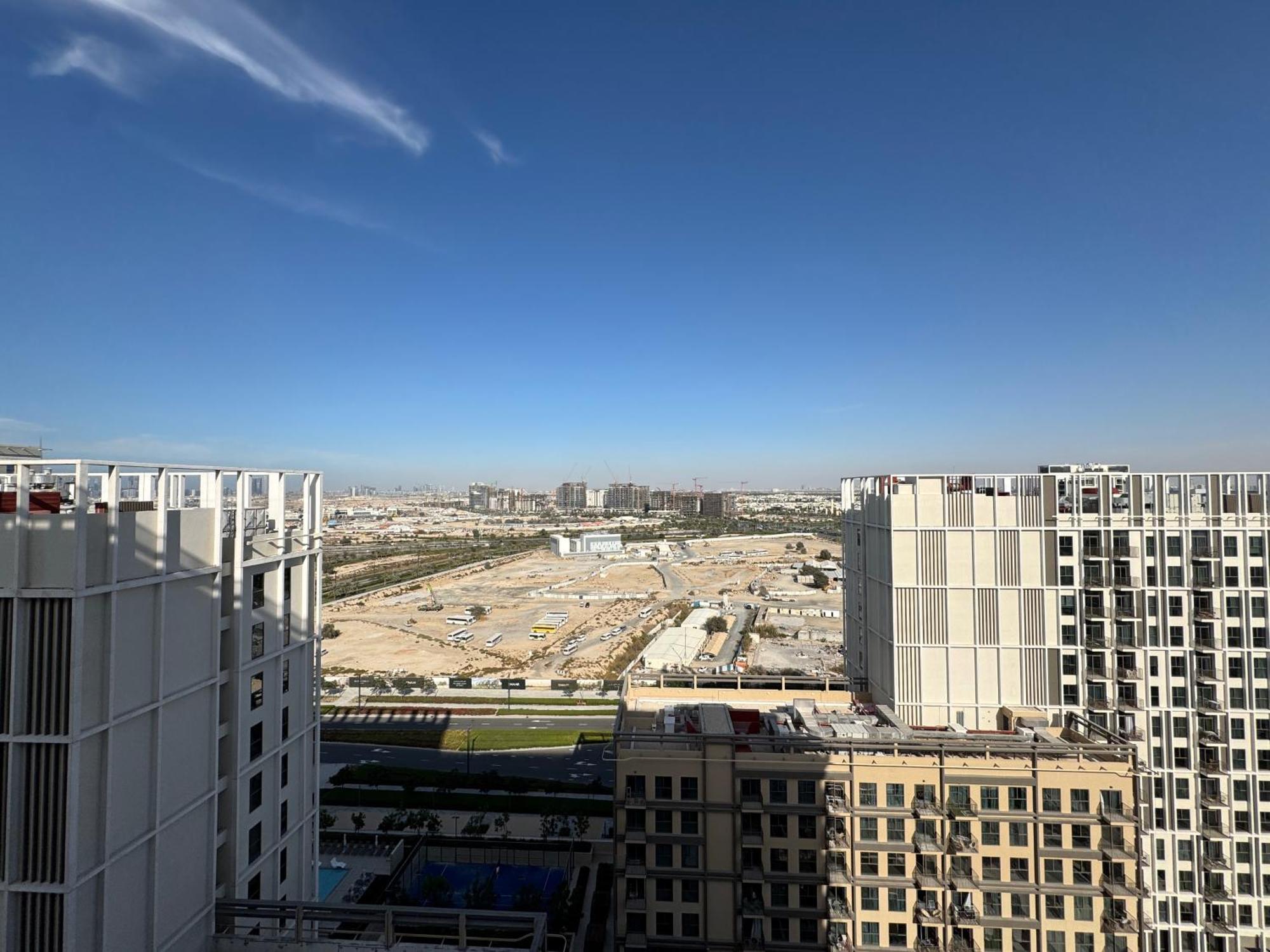 Modern 1br In Hills With Big Screen Experience * Dubai