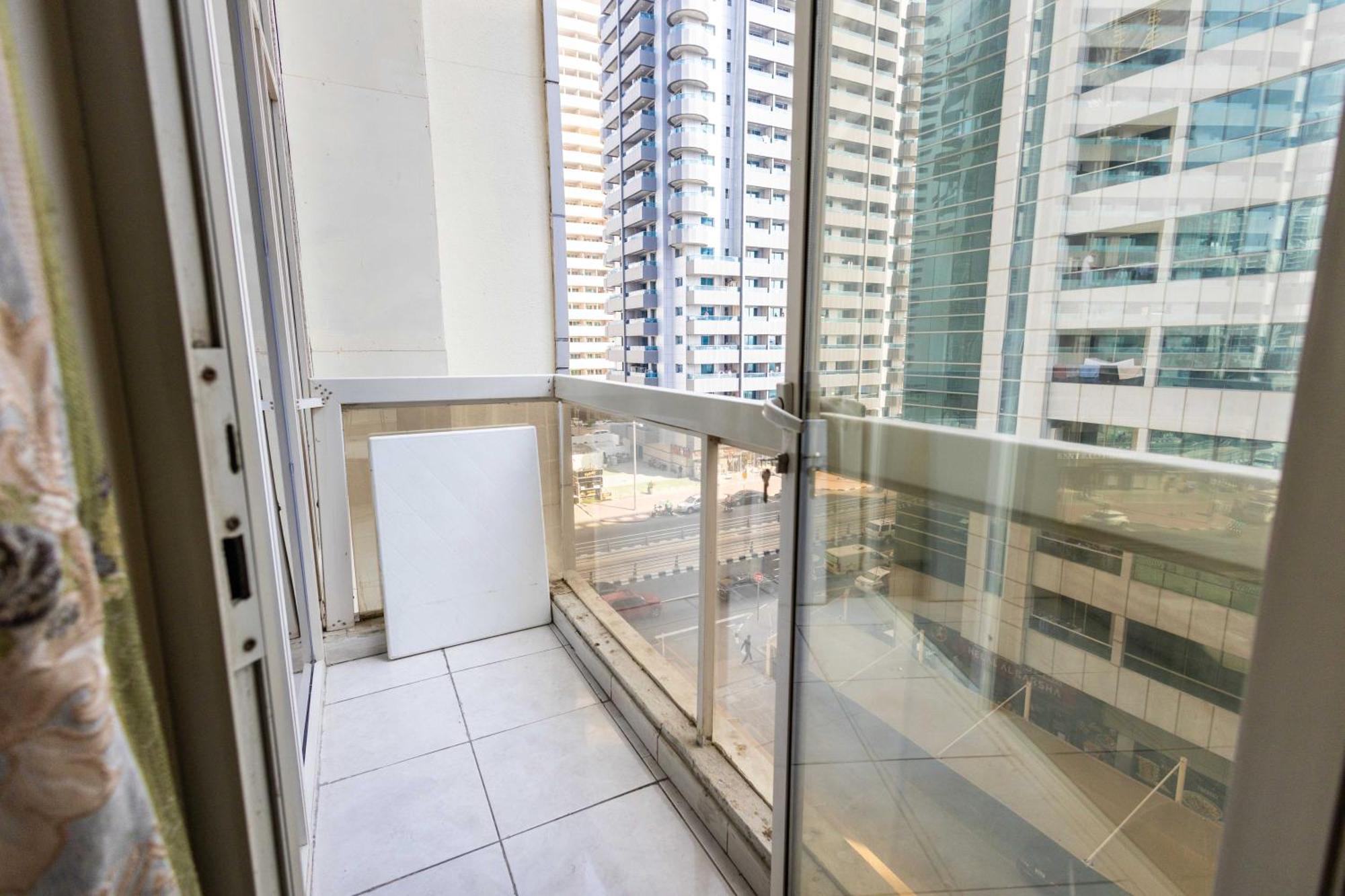 Apartment Bright & Modern - Heart Of Marina Dubai