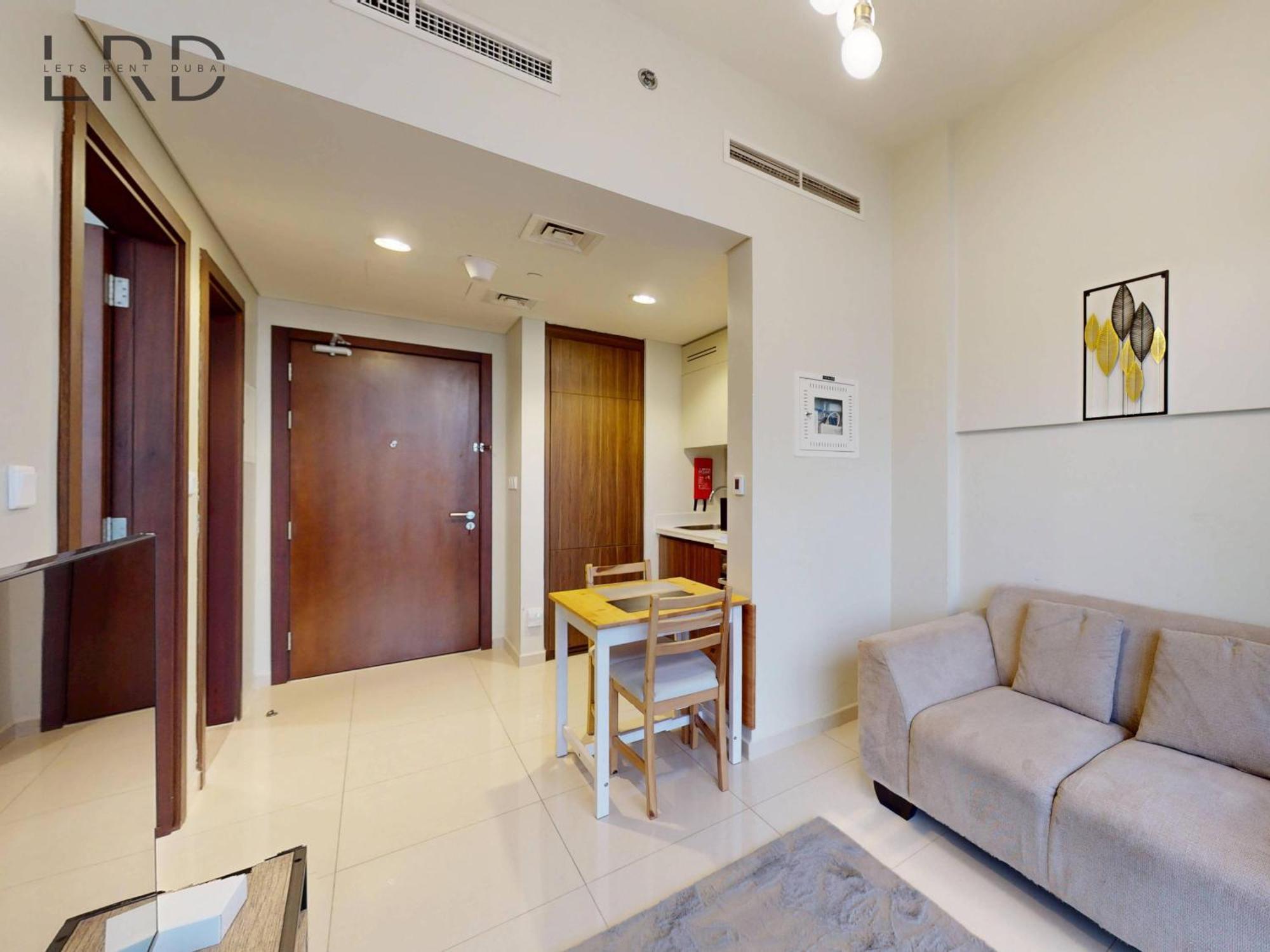 Elegant 1br With Stunning Canal Views