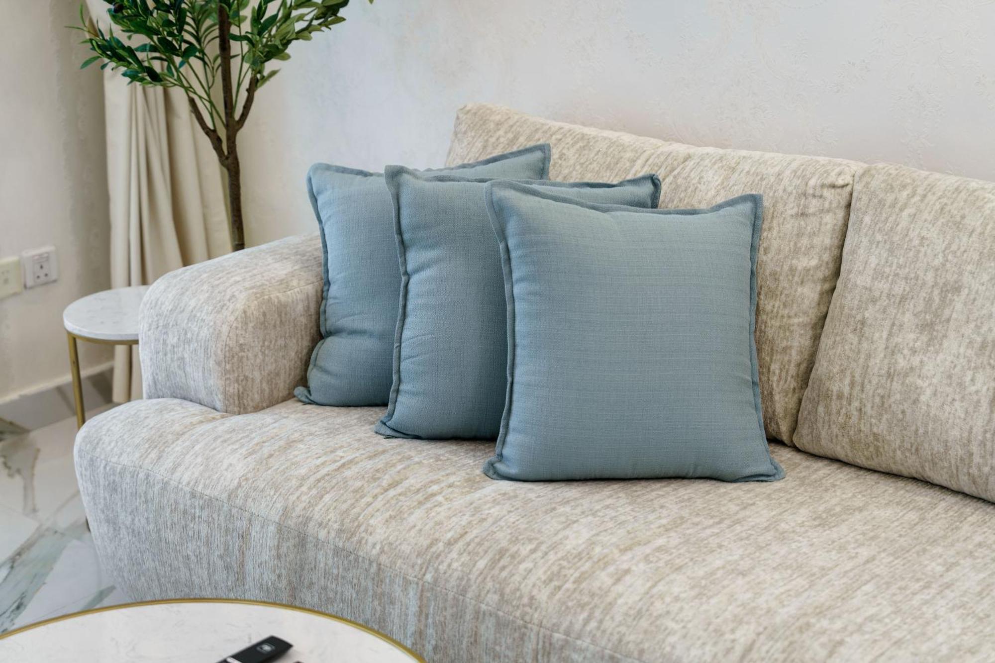 High Floor Upgraded 2br In Jlt - Walk To Park Apartamento