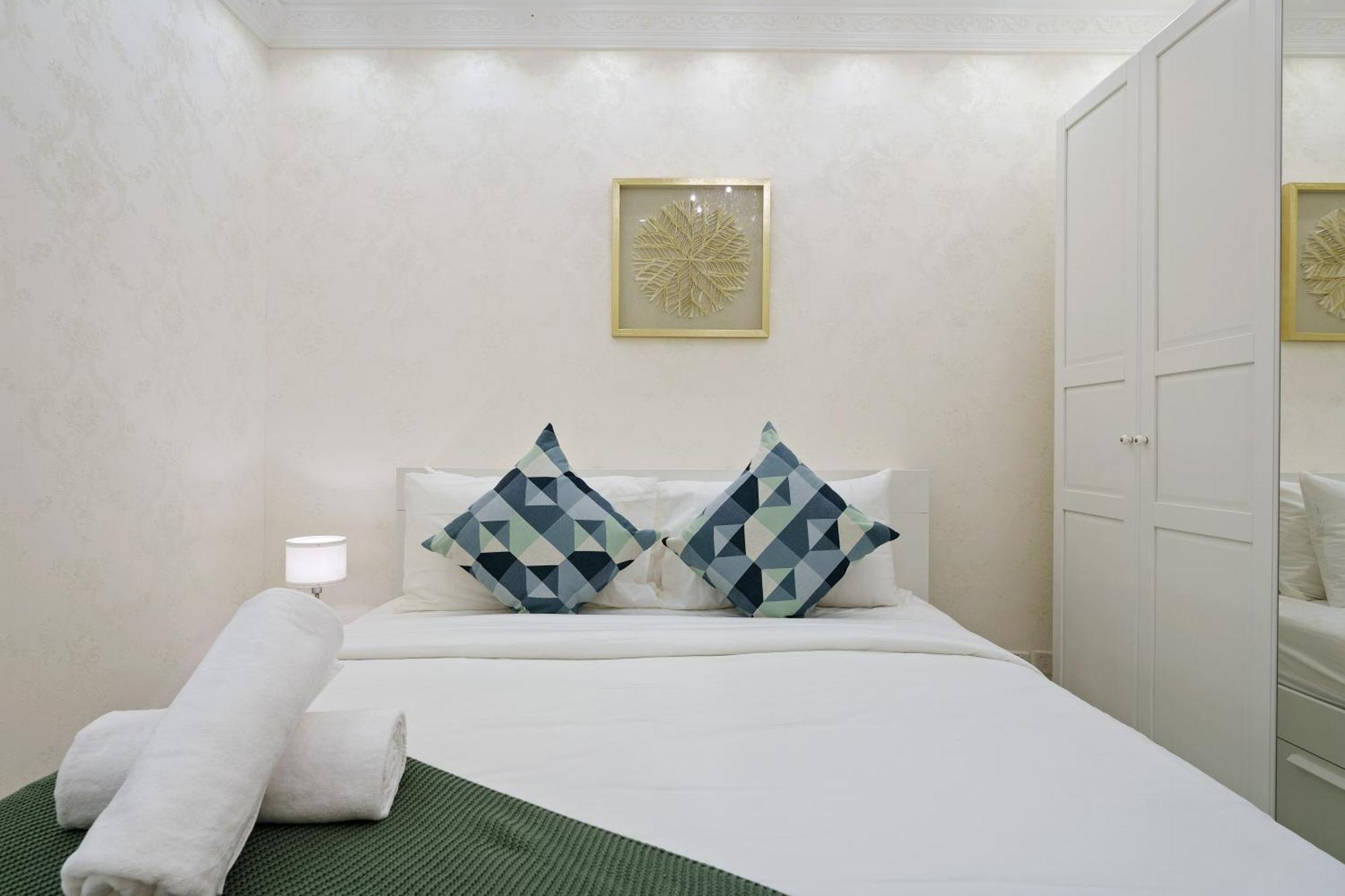High Floor Upgraded 2br In Jlt - Walk To Park * Dubai