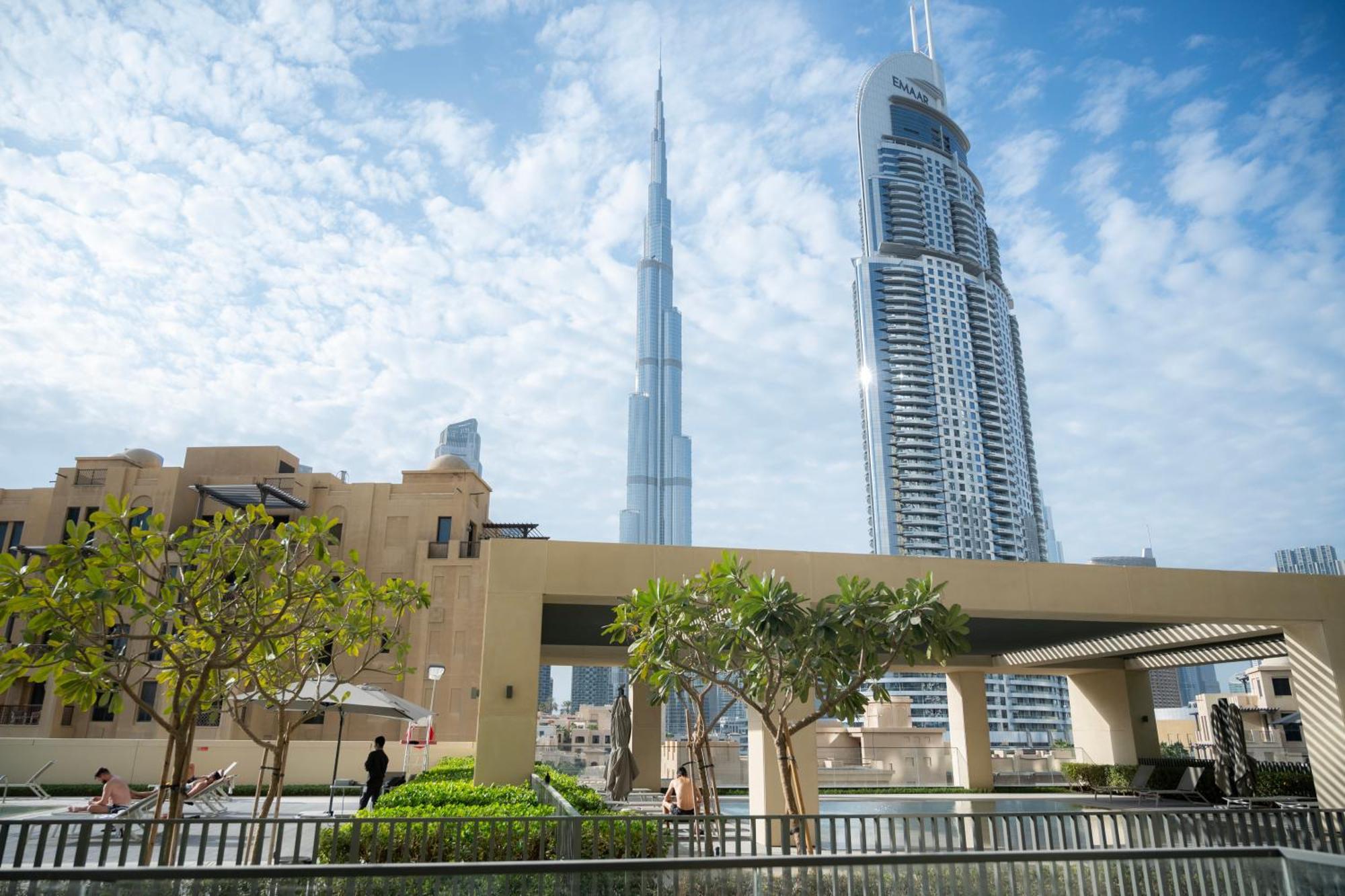 Urban Dreams - Brand New Boutique Burj Royale - Burj Khalifa & Mall Dubai