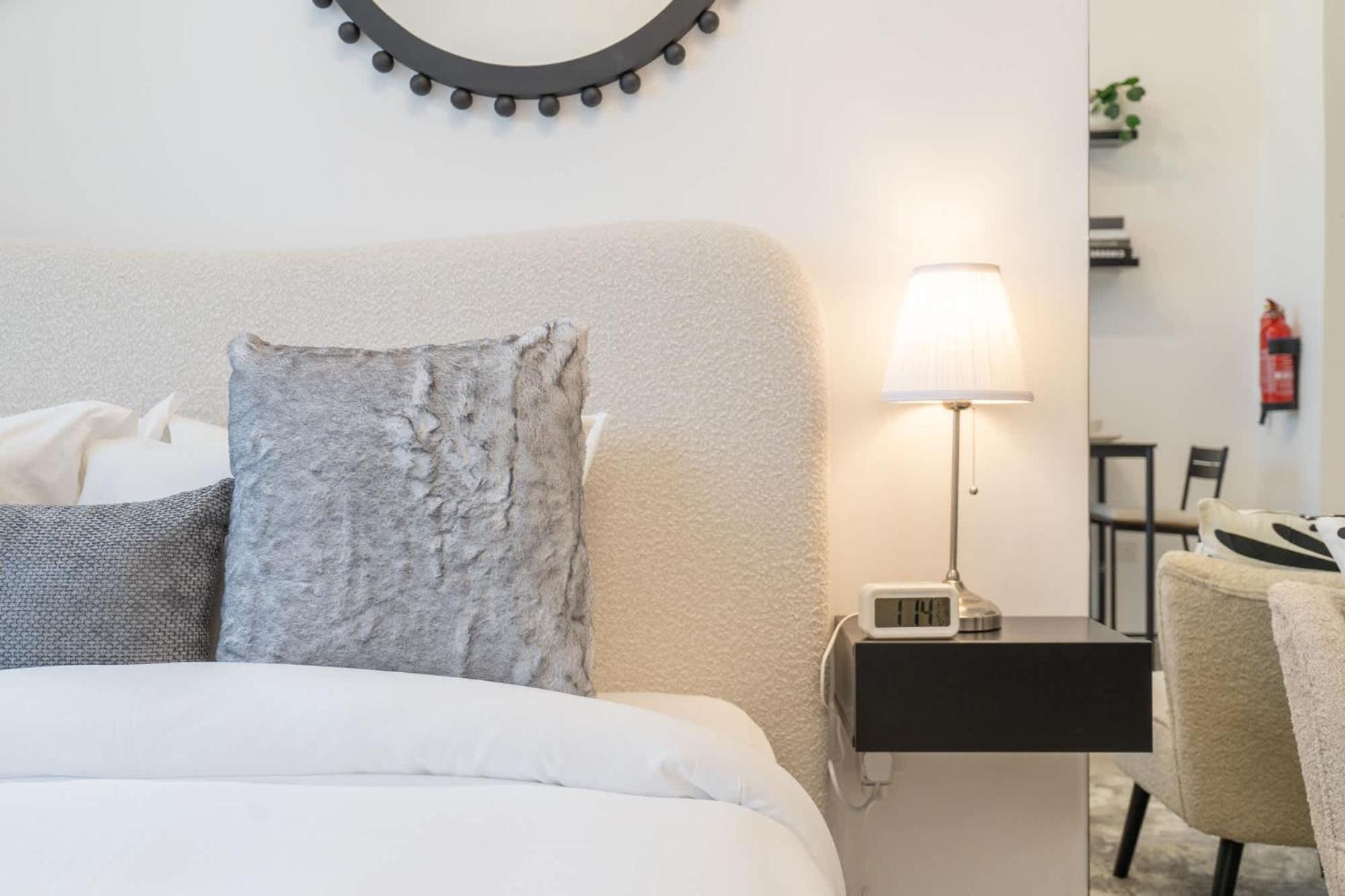 Charismatic In Laya Heights Perfect For 2 Dubai