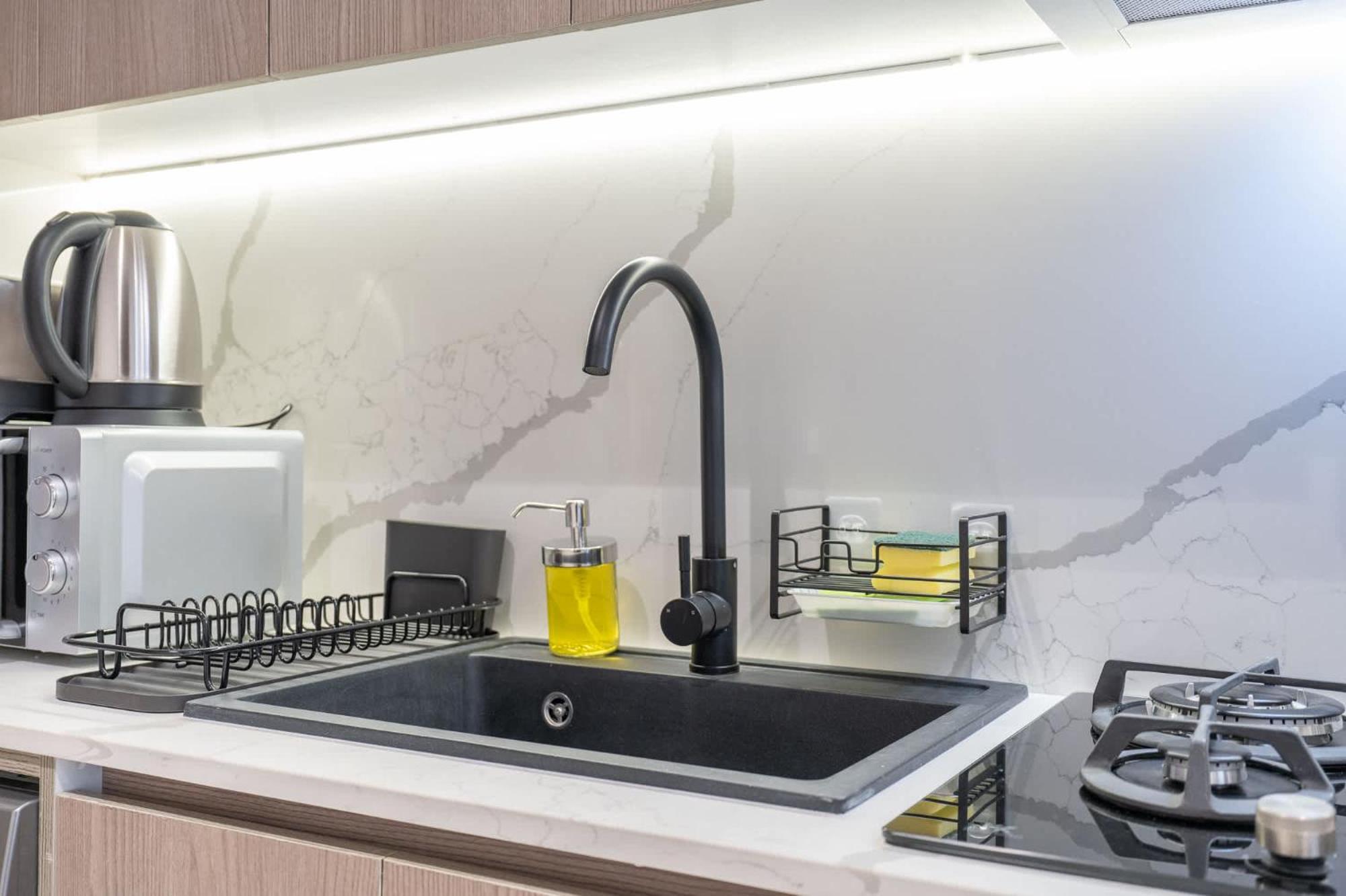 Apartment Charismatic In Laya Heights Perfect For 2 *