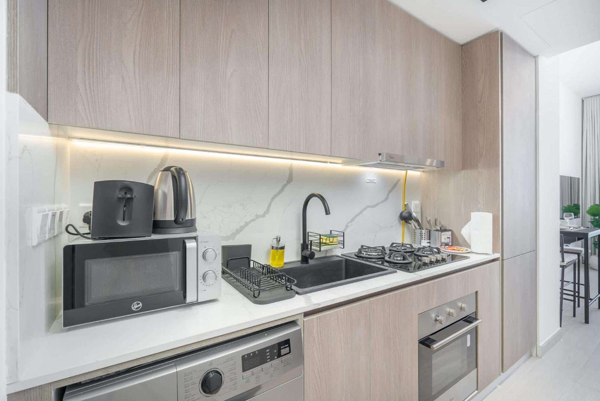 Apartment Charismatic In Laya Heights Perfect For 2